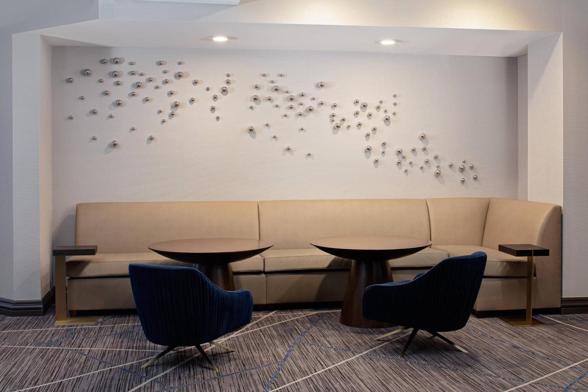 Cincinnati Marriott at RiverCenter photo 40