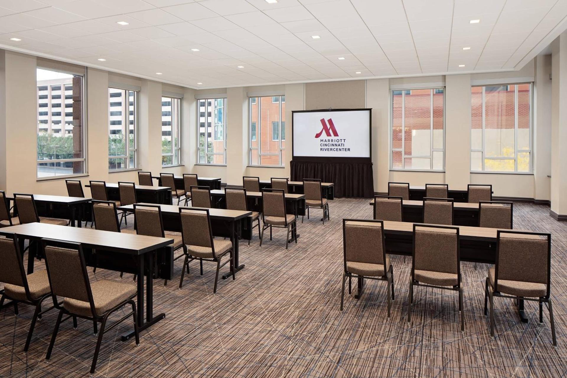 Cincinnati Marriott at RiverCenter photo 44