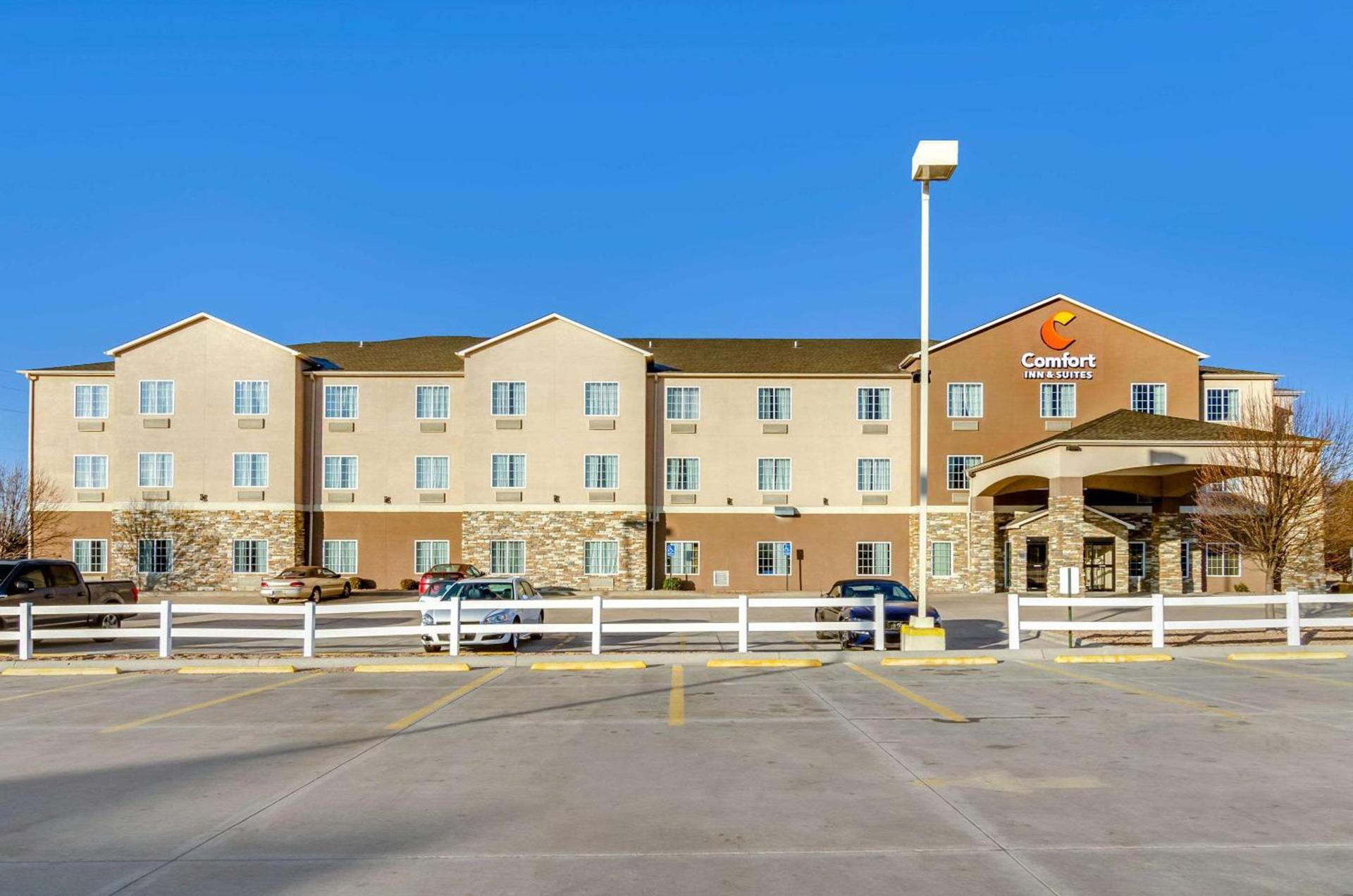 Comfort Inn & Suites near Bethel College photo 2