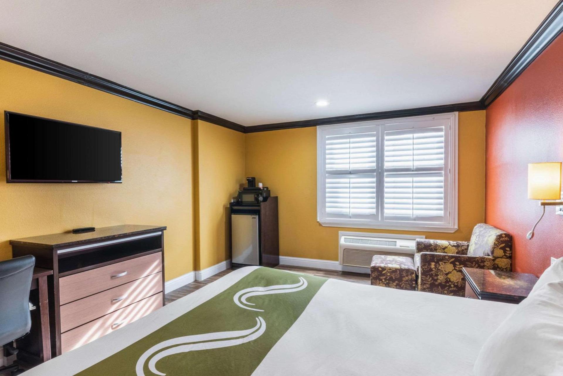 Quality Inn & Suites Sacramento Downtown Area photo 14