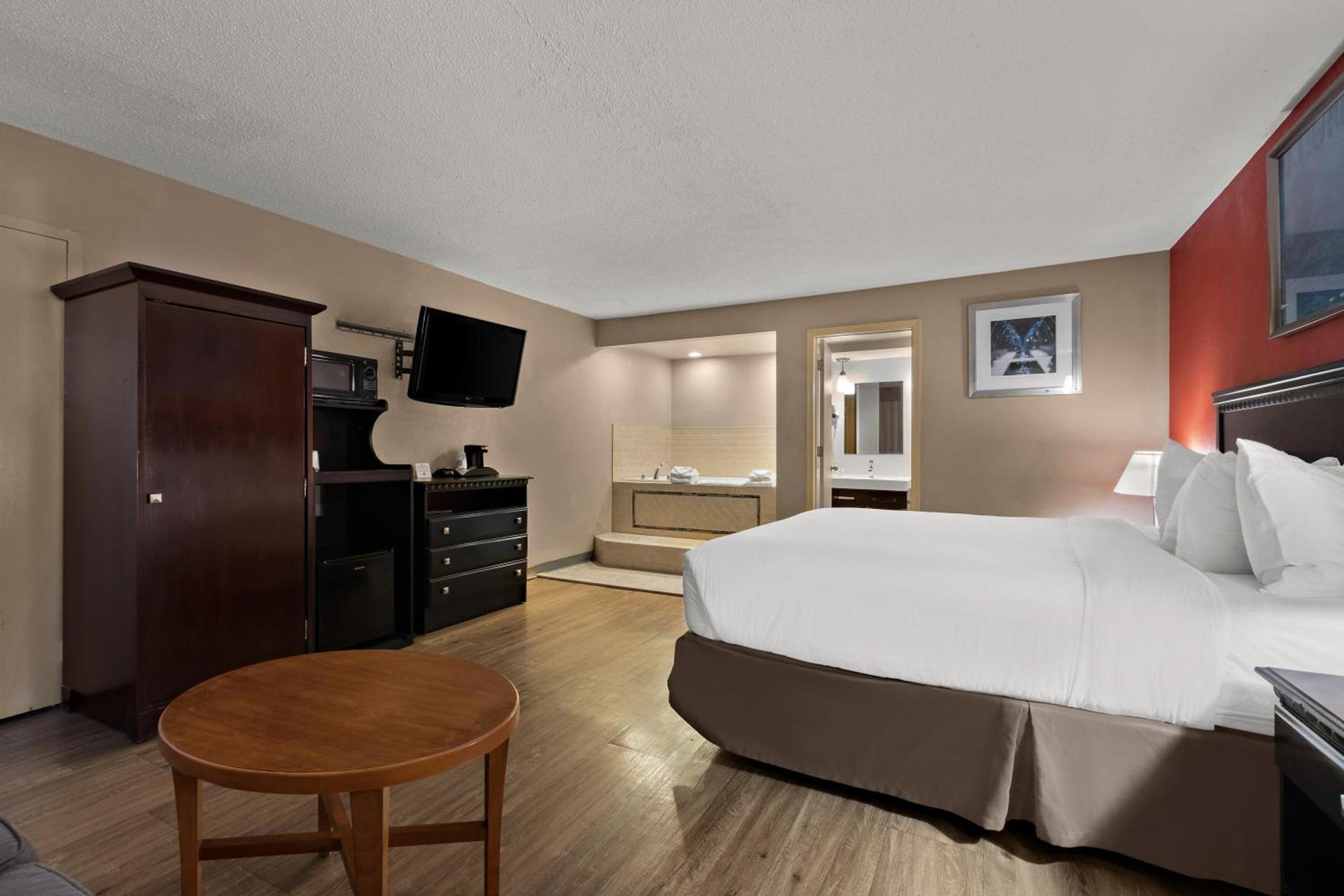 Quality Inn Wayne - Fairfield Area photo 46