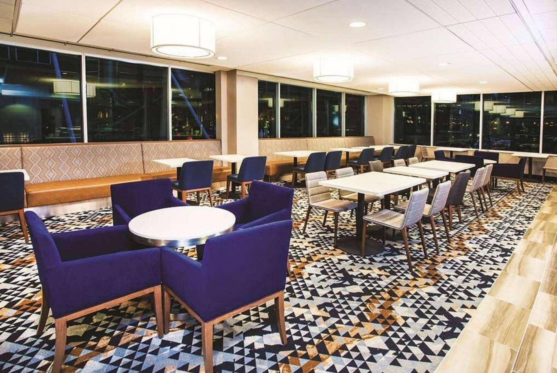 La Quinta Inn & Suites by Wyndham Chicago Downtown photo 65