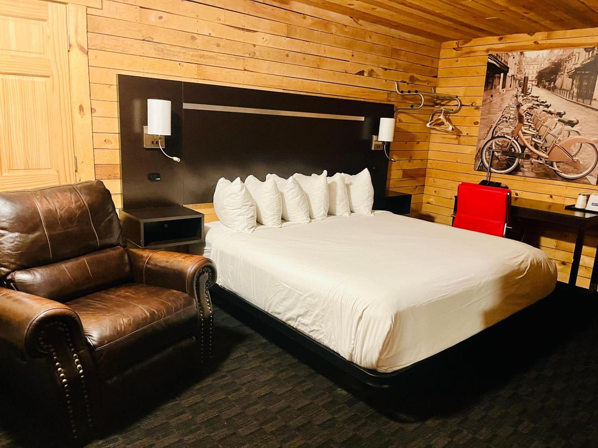 Americas Best Value Inn Wall photo 49