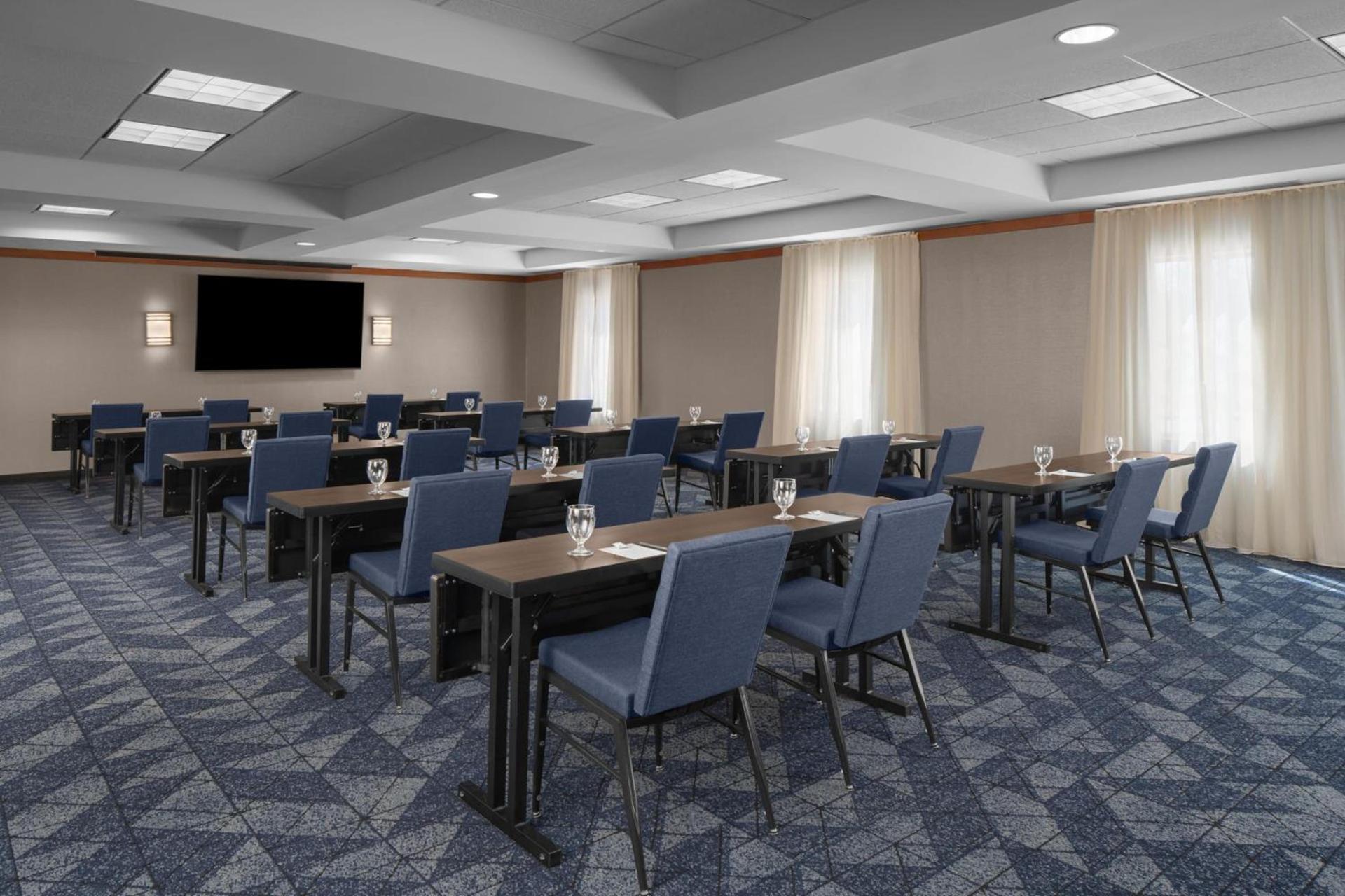 Courtyard by Marriott Phoenix West/Avondale photo 90