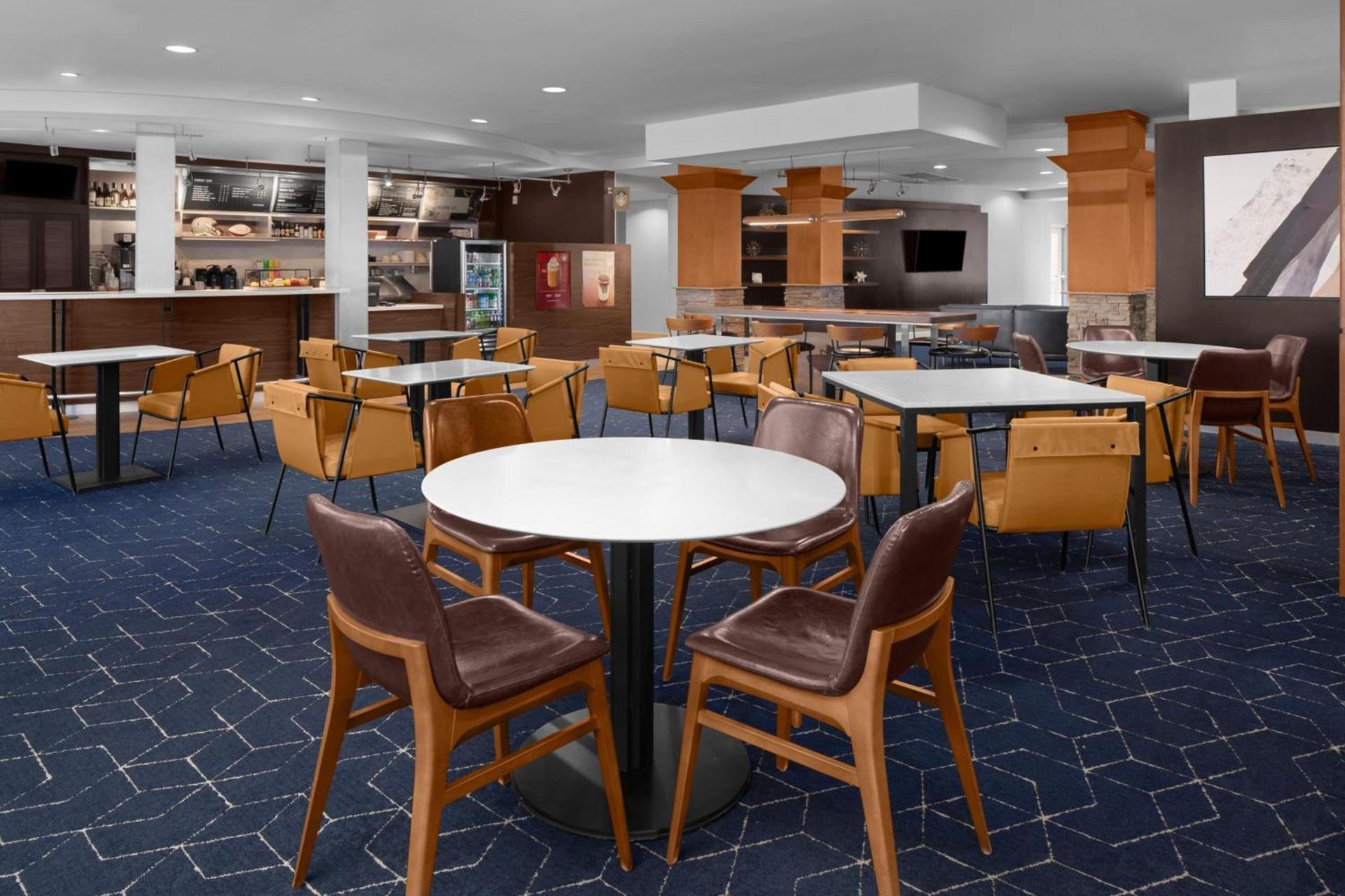 Courtyard by Marriott Phoenix West/Avondale photo 80