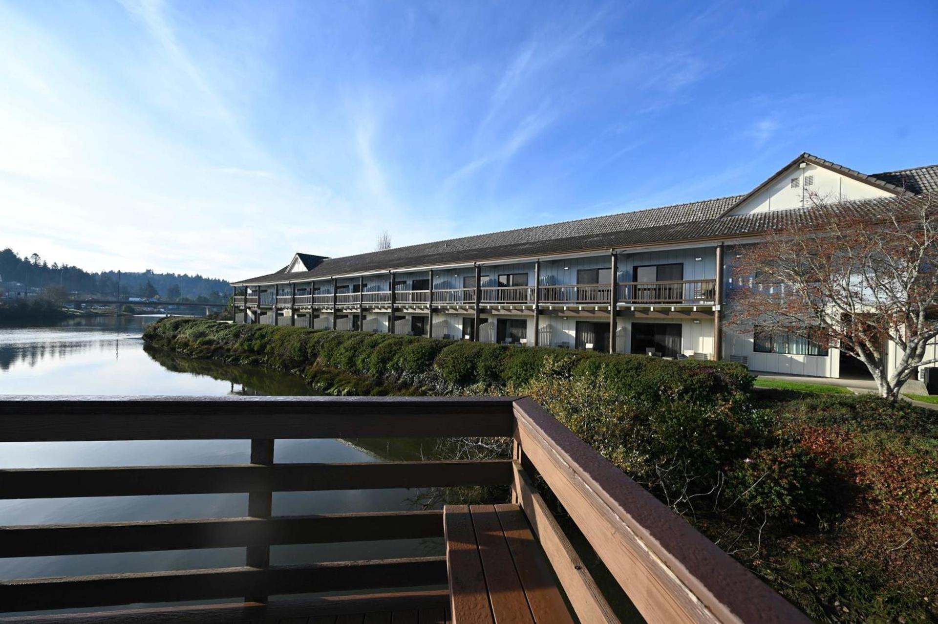 Edgewater Inn and Suites, an Ascend Collection Hotel photo 16