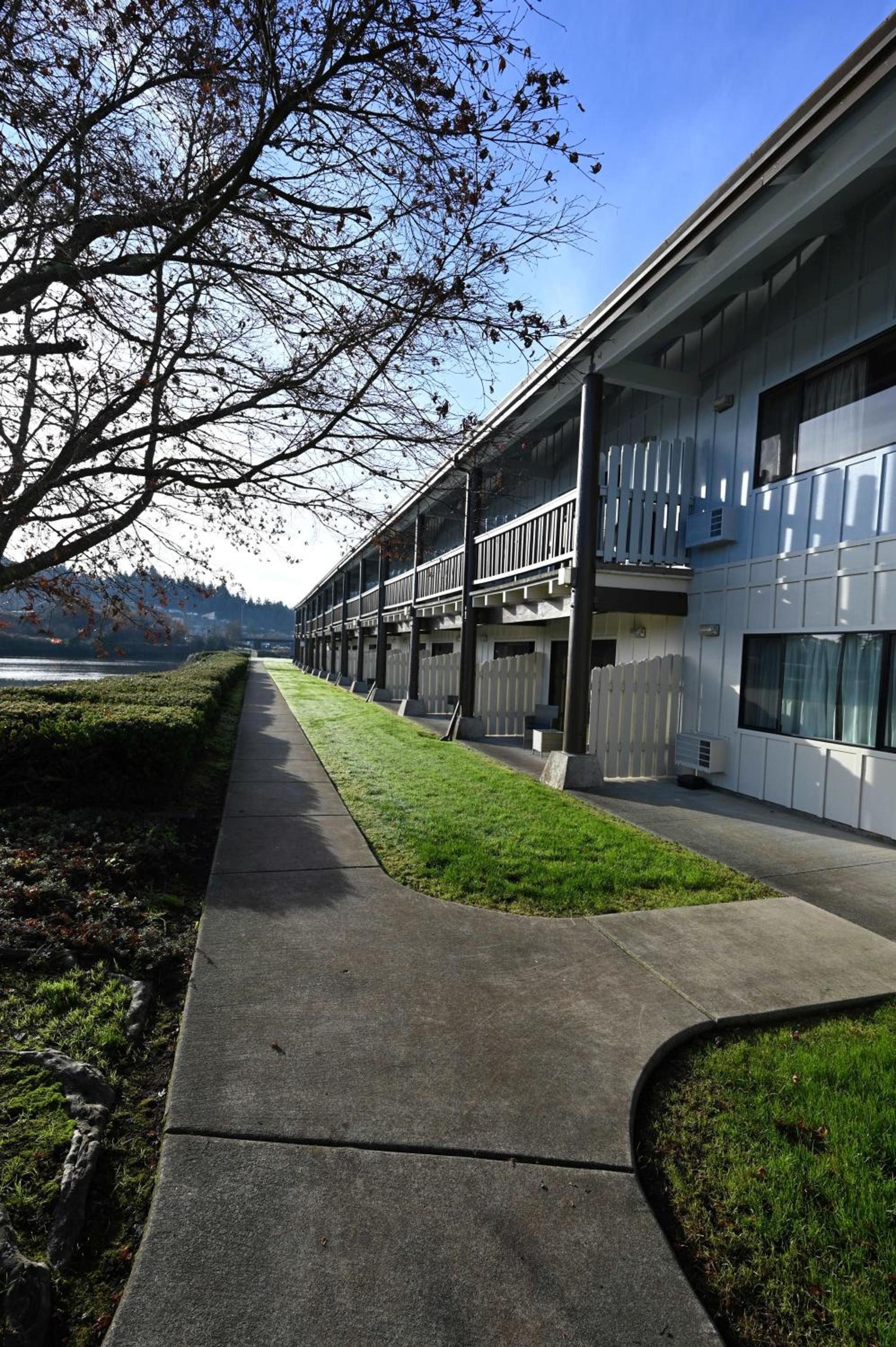 Edgewater Inn and Suites, an Ascend Collection Hotel photo 20