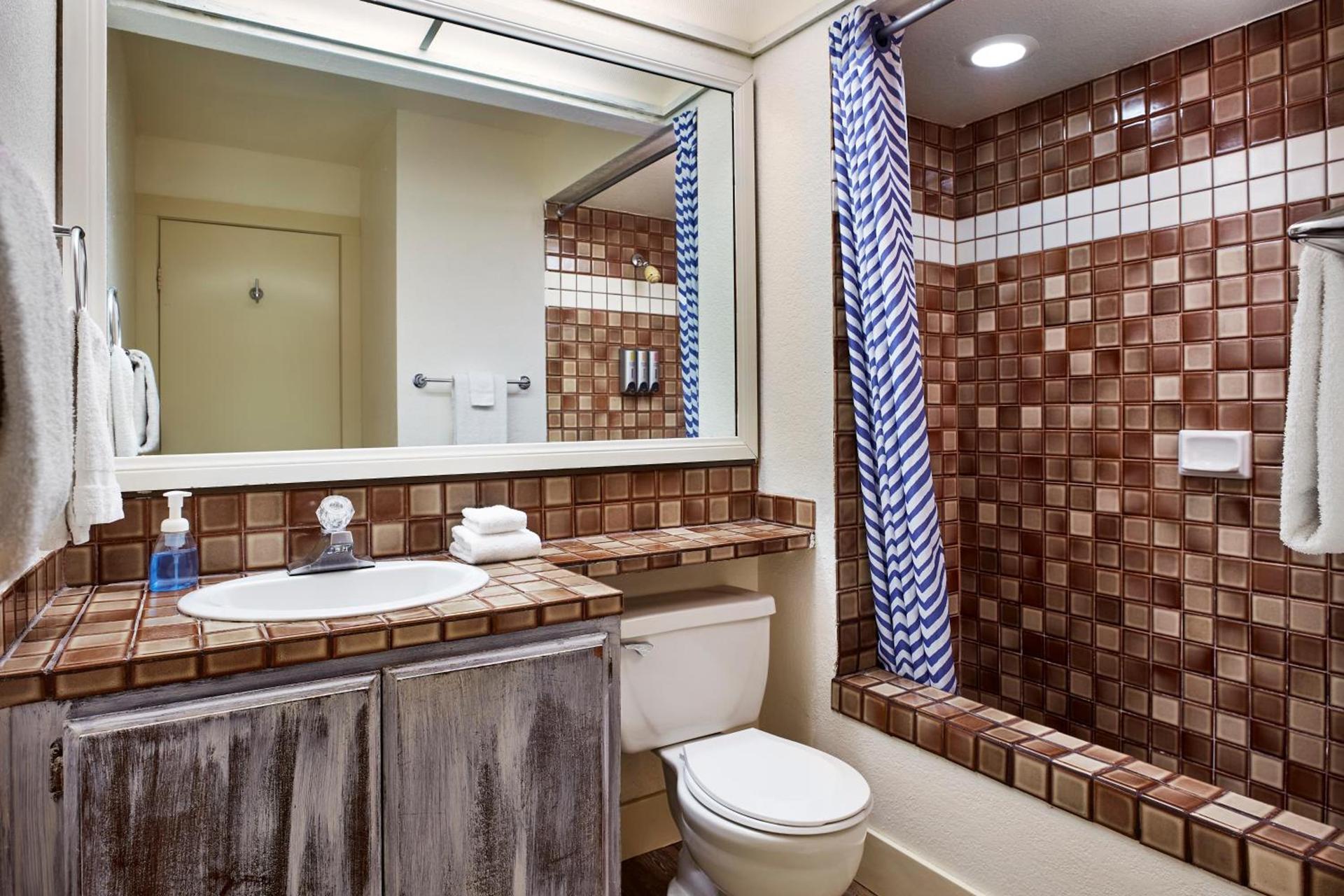 Seaport Village Inn, Avalon photo 9