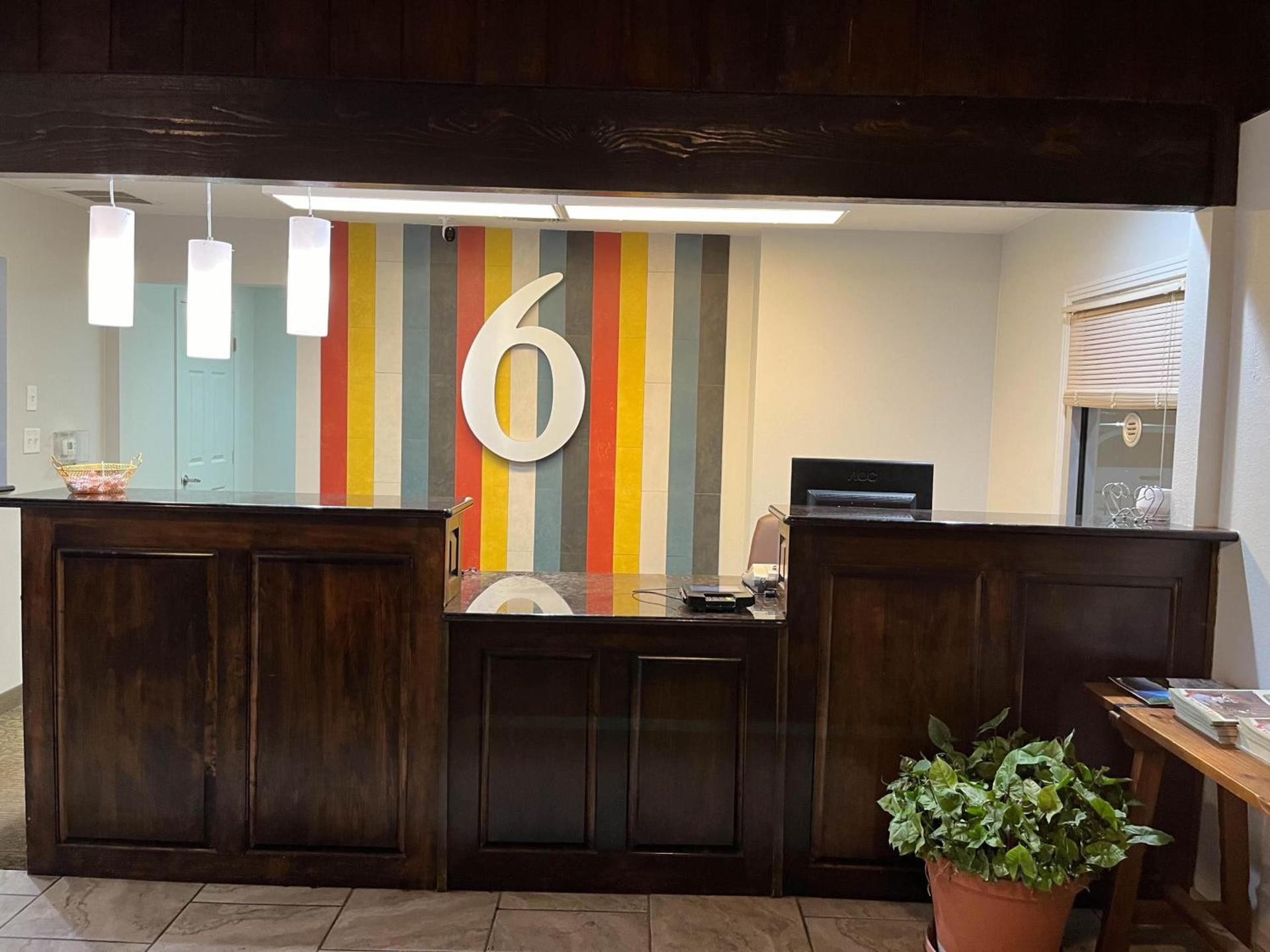 Motel 6 Junction, TX Llano River photo 28