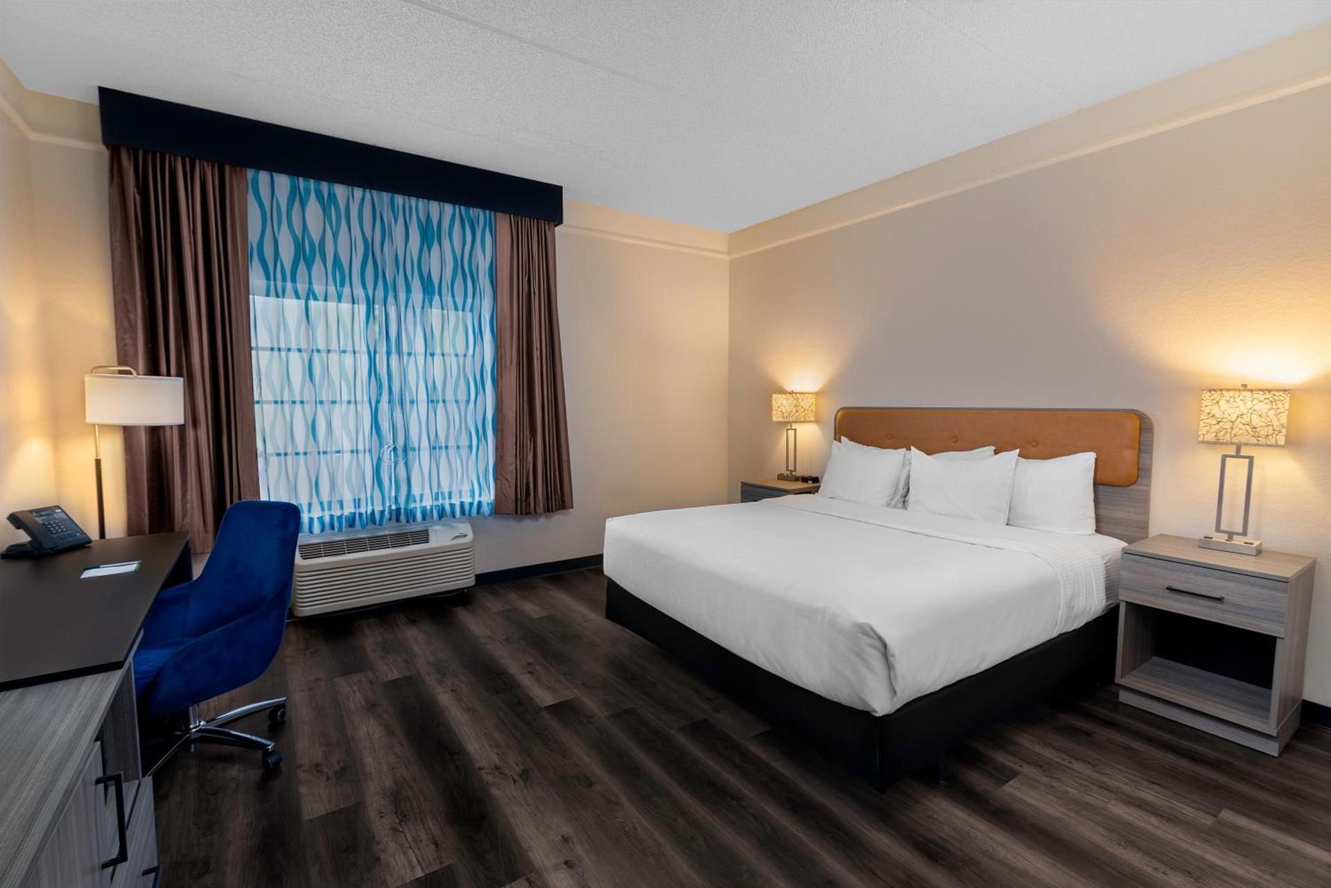 La Quinta by Wyndham Miami Airport West photo 11