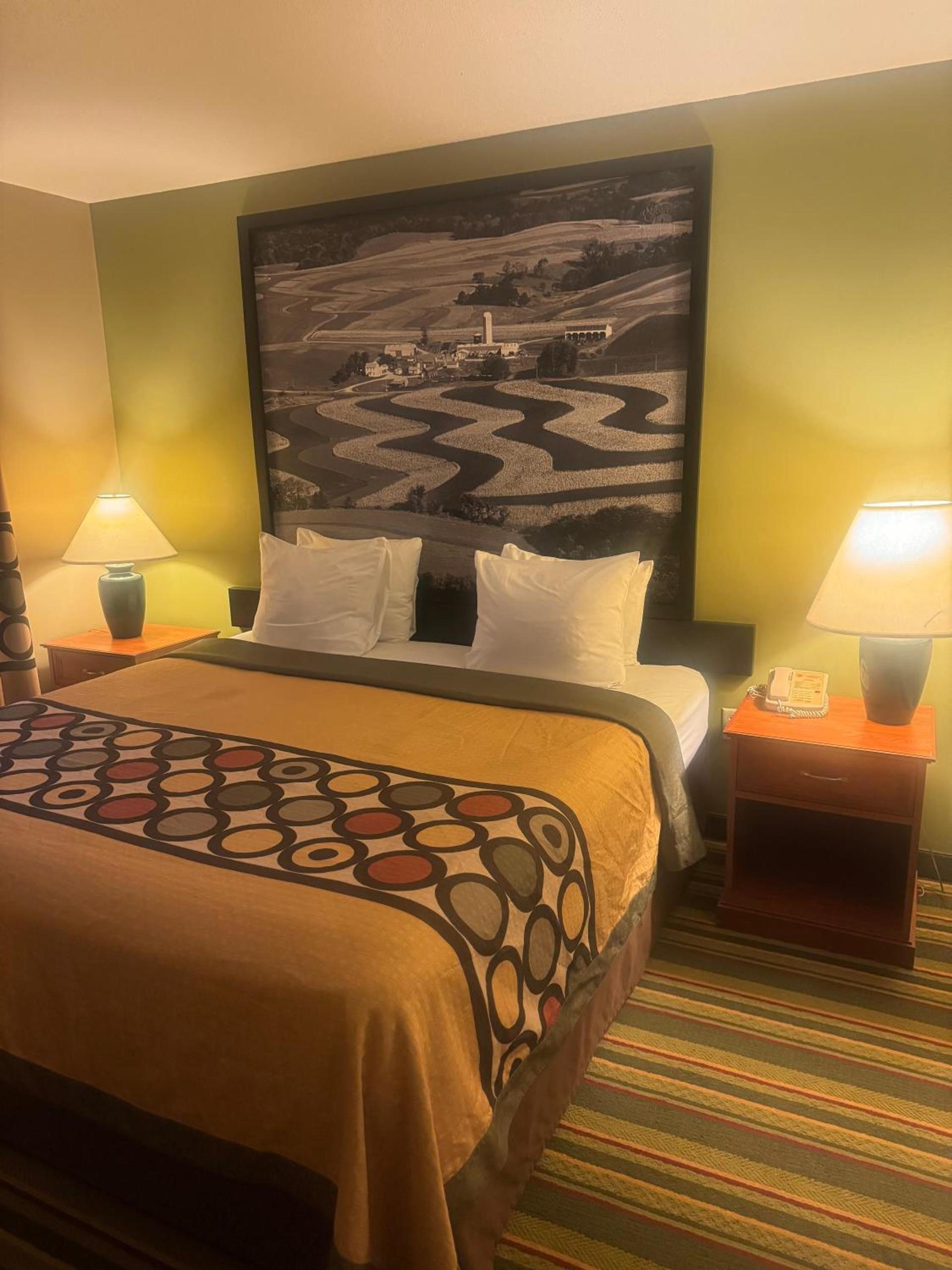 Super 8 by Wyndham Sparta photo 33