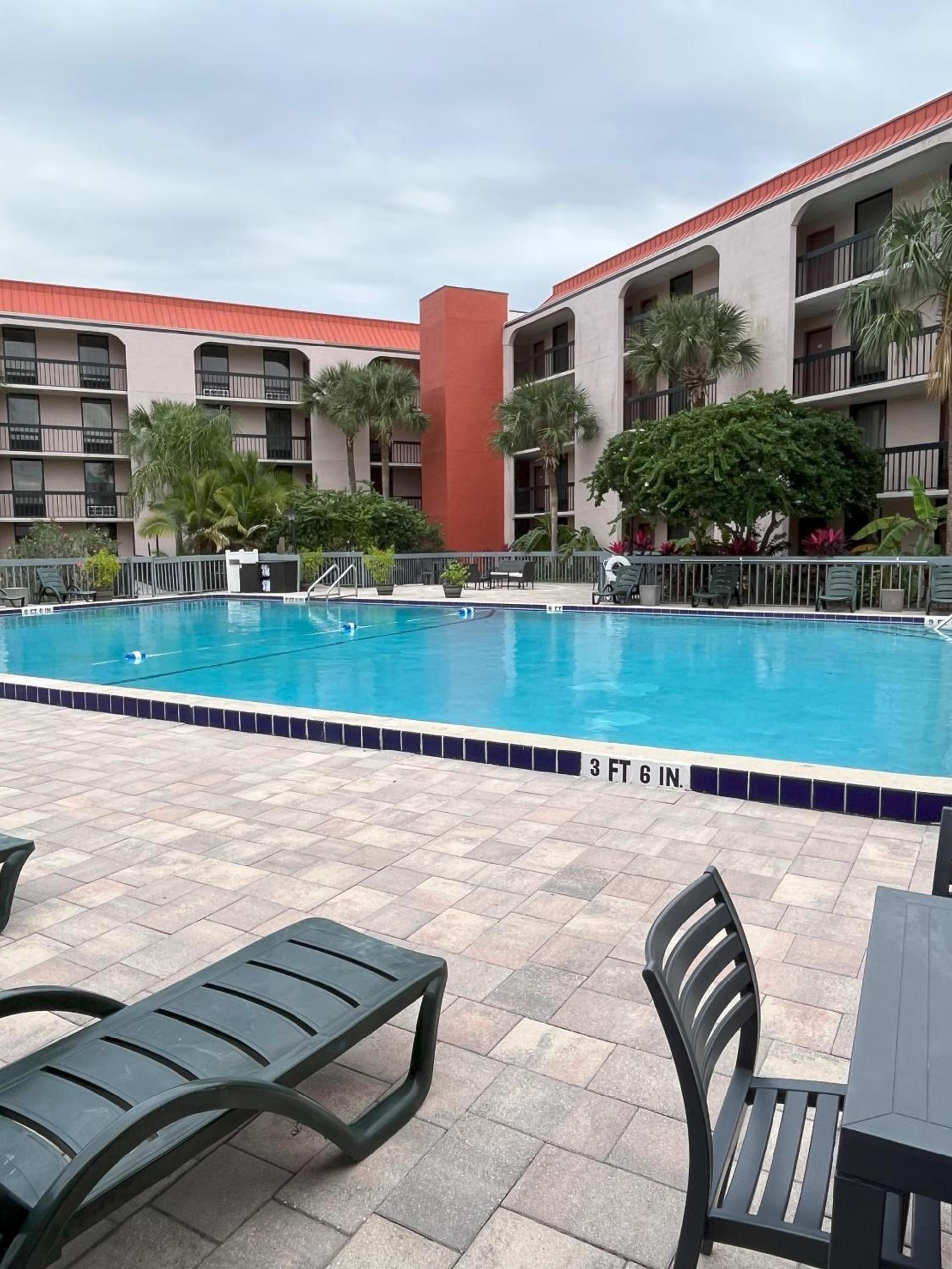 Grand Hotel Orlando at Universal Blvd - Shuttle to Theme Parks photo 18