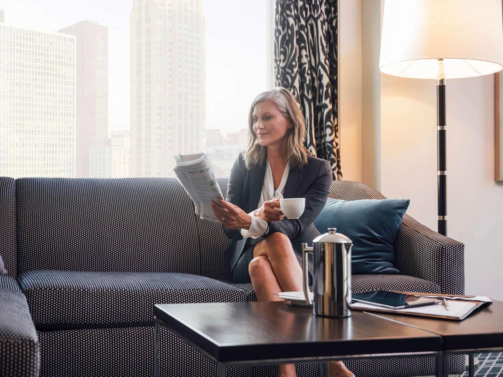 Sofitel Chicago Magnificent Mile photo 7