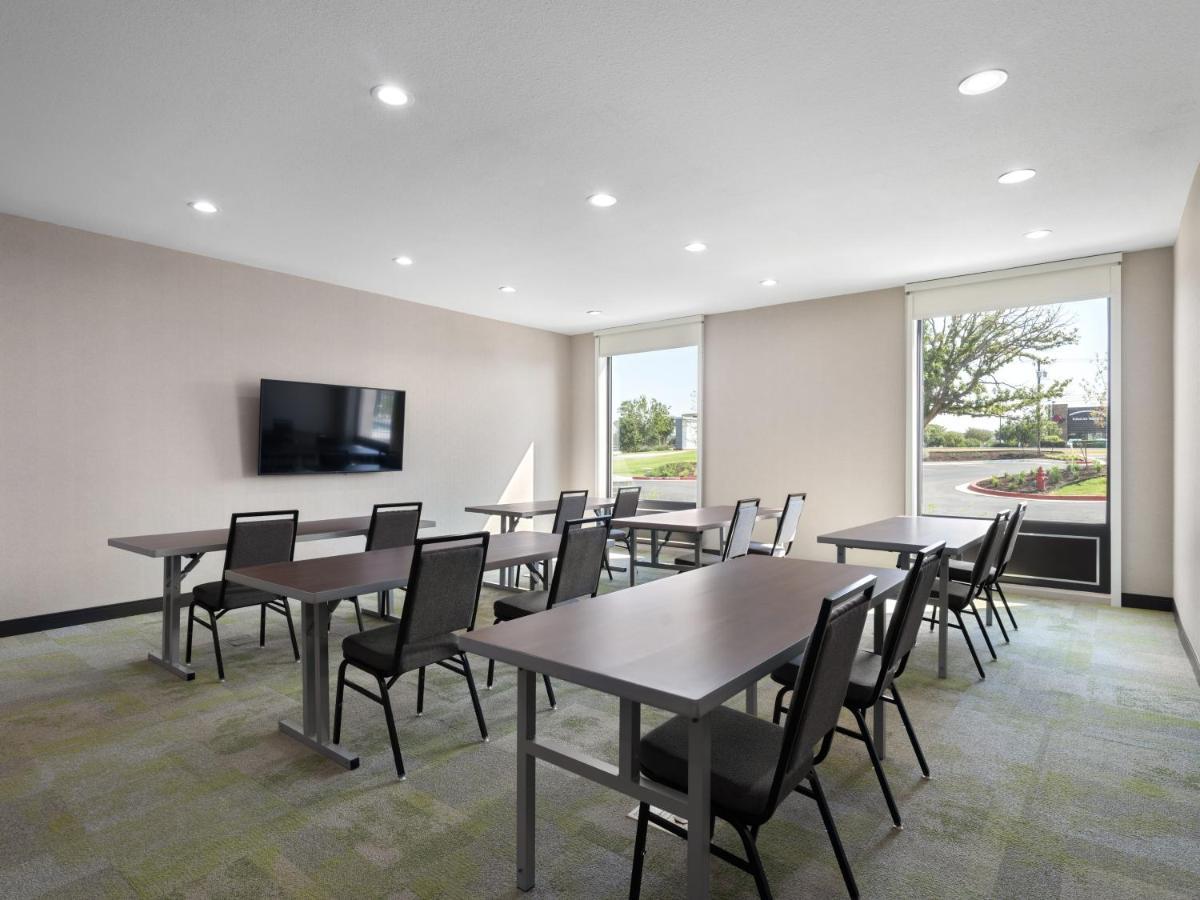 Home2 Suites By Hilton Round Rock Medical Center photo 59