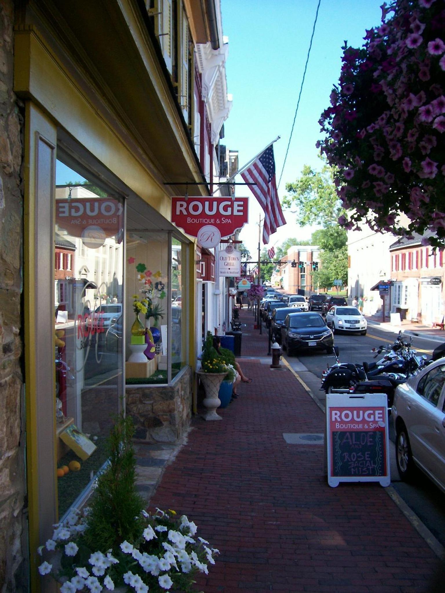 Leesburg Colonial Inn photo 29