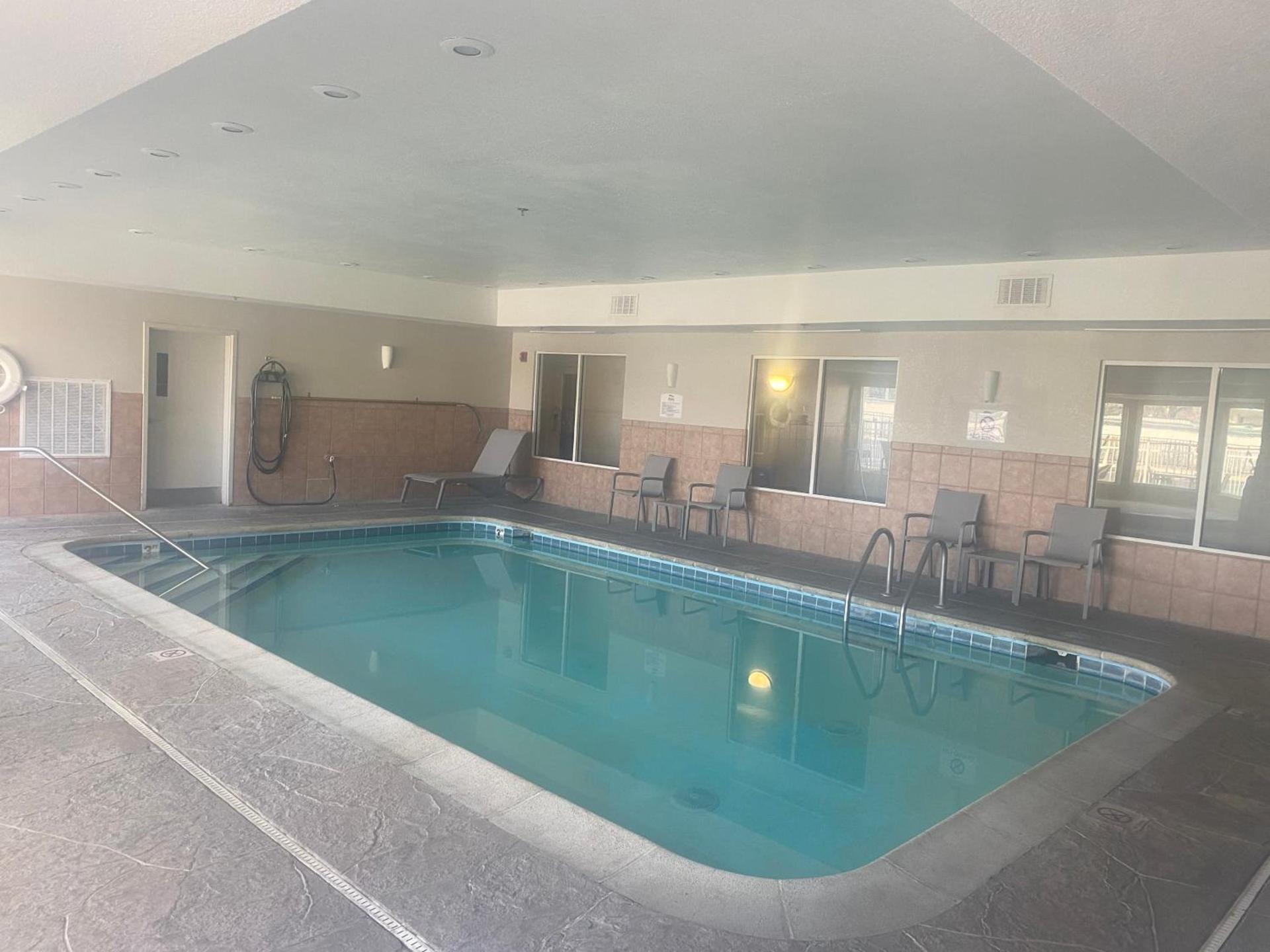 Baymont by Wyndham Springfield I-44 photo 51