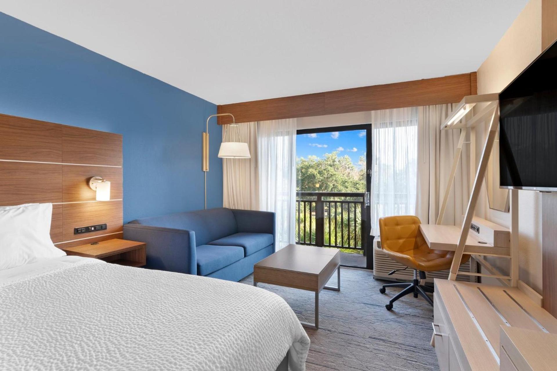 Holiday Inn Express Hilton Head Island by IHG photo 75