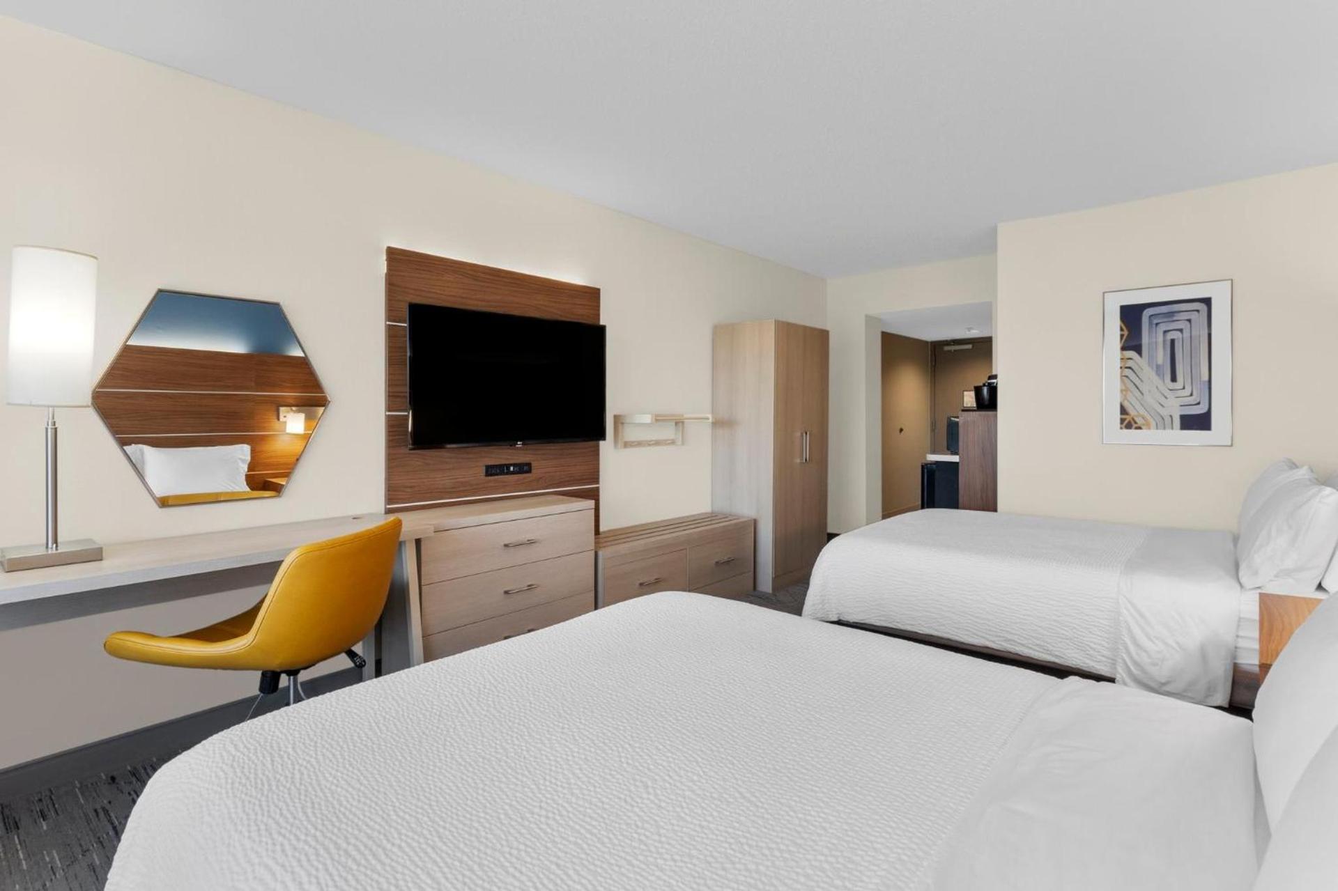 Holiday Inn Express Hilton Head Island by IHG photo 91