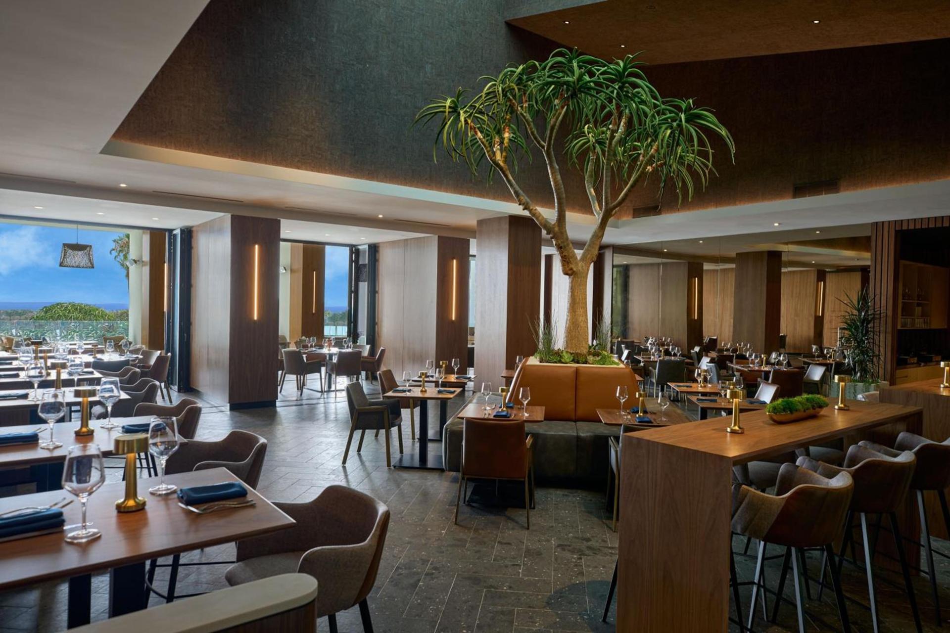 VEA Newport Beach, a Marriott Resort & Spa photo 82