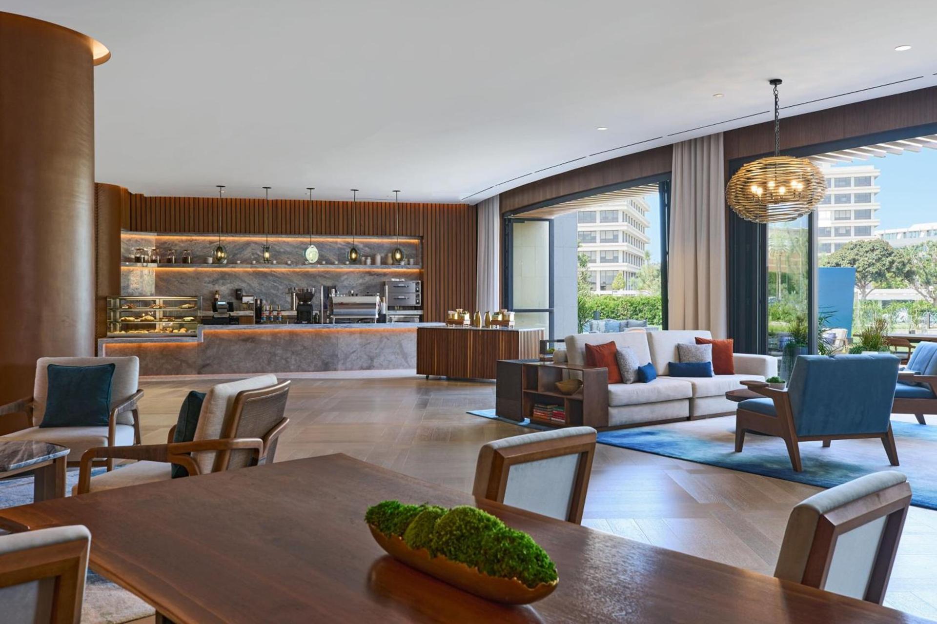 VEA Newport Beach, a Marriott Resort & Spa photo 72