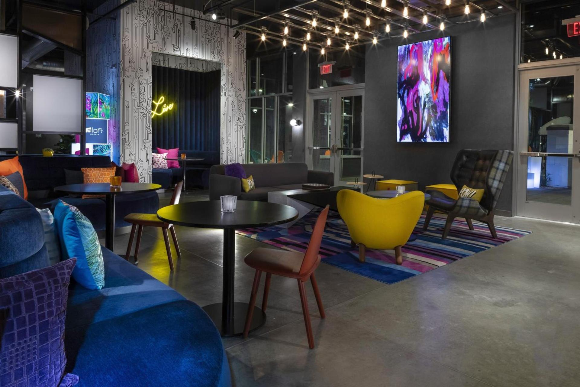 Aloft by Marriott Glendale at Westgate photo 24