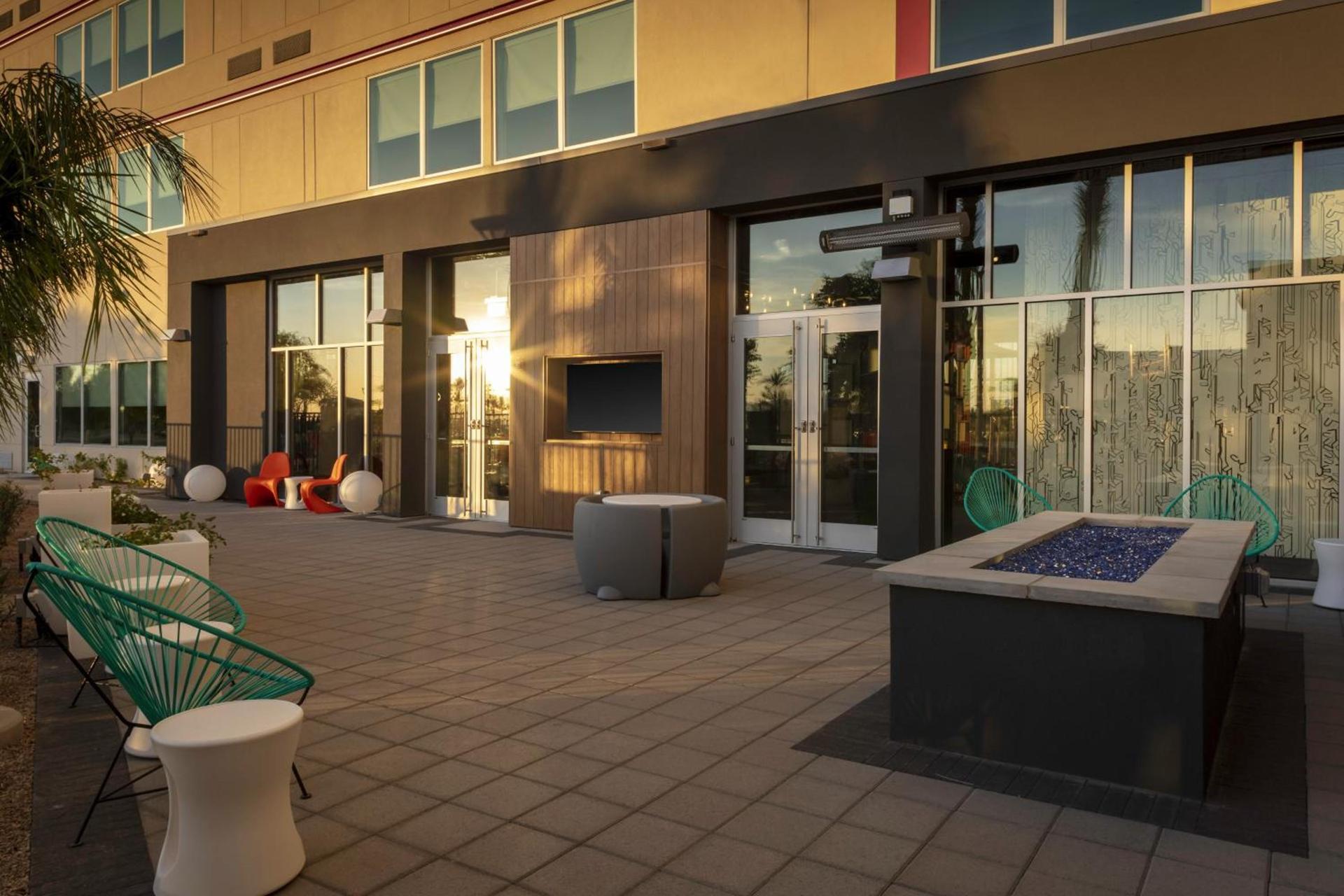 Aloft by Marriott Glendale at Westgate photo 31
