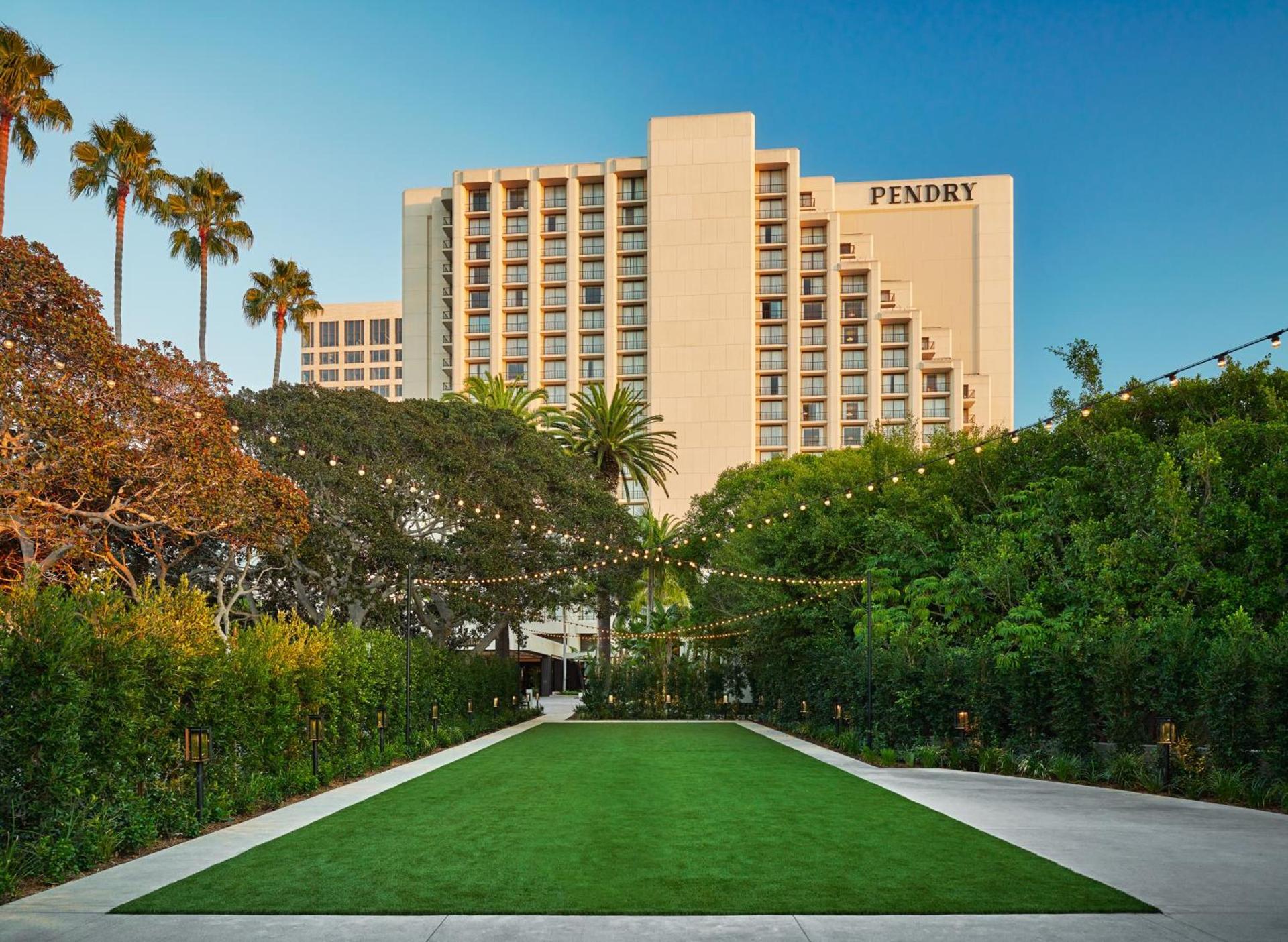 Pendry Newport Beach photo 31