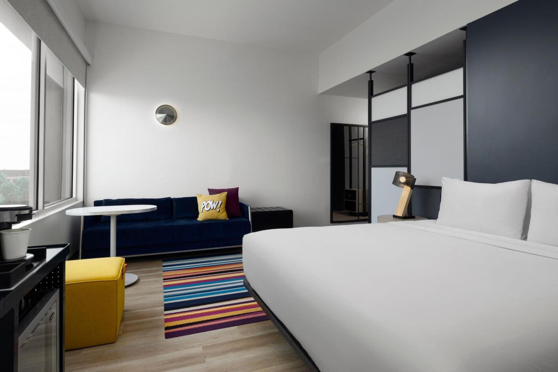 Aloft by Marriott Orlando Lake Buena Vista photo 12
