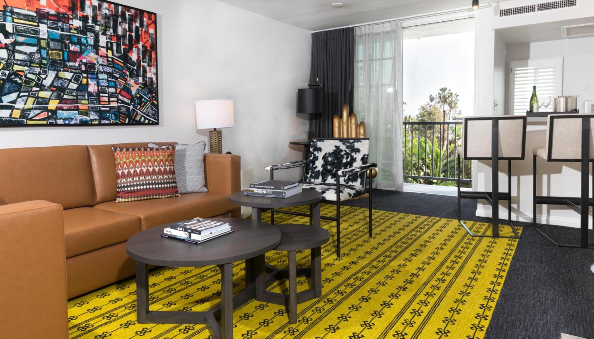 Montrose at Beverly Hills photo 65