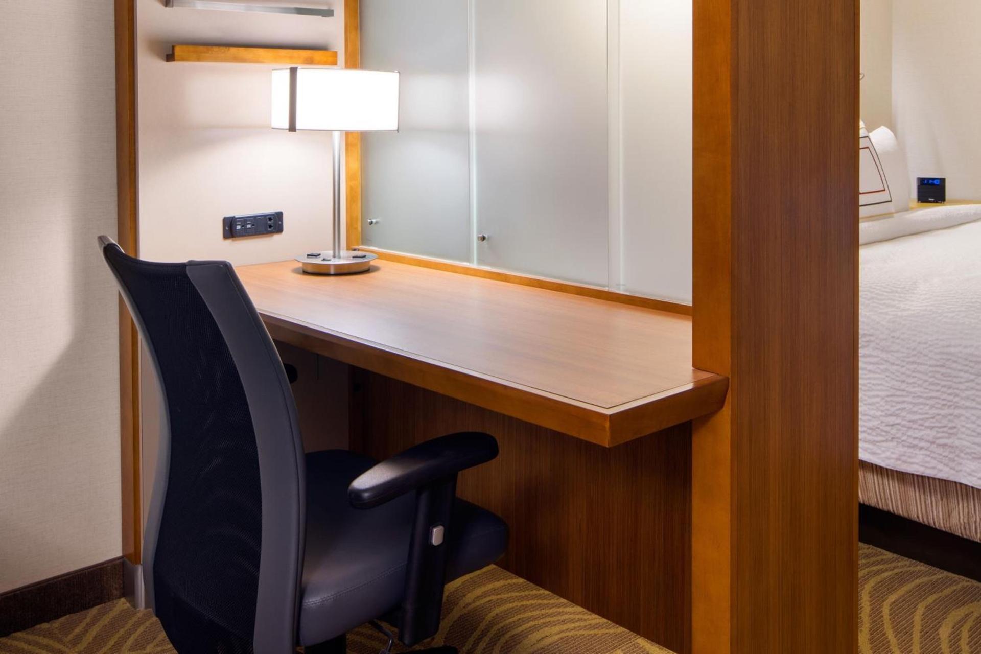 SpringHill Suites by Marriott Los Angeles Burbank/Downtown photo 25