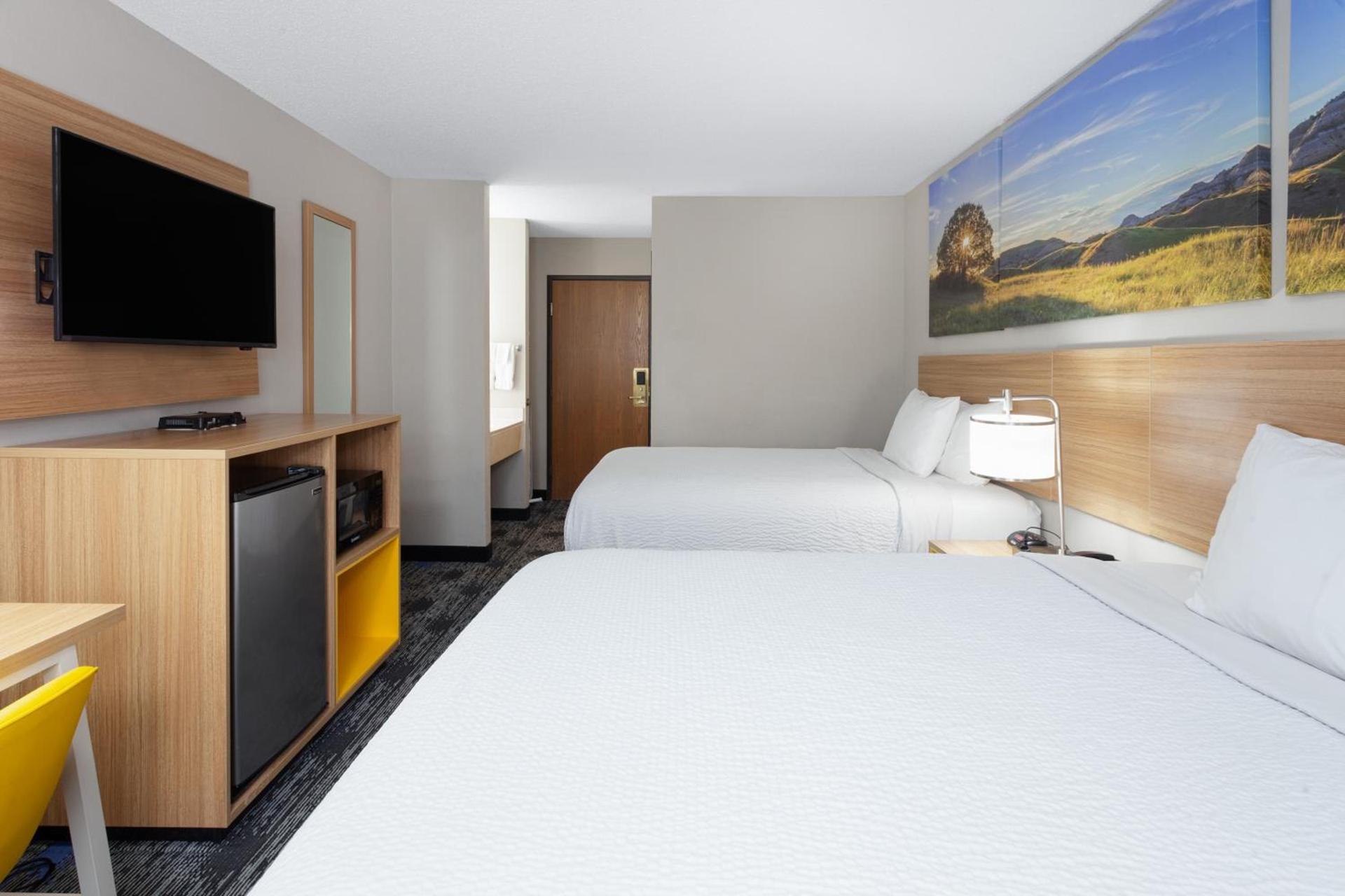 Days Inn by Wyndham Wooster photo 39