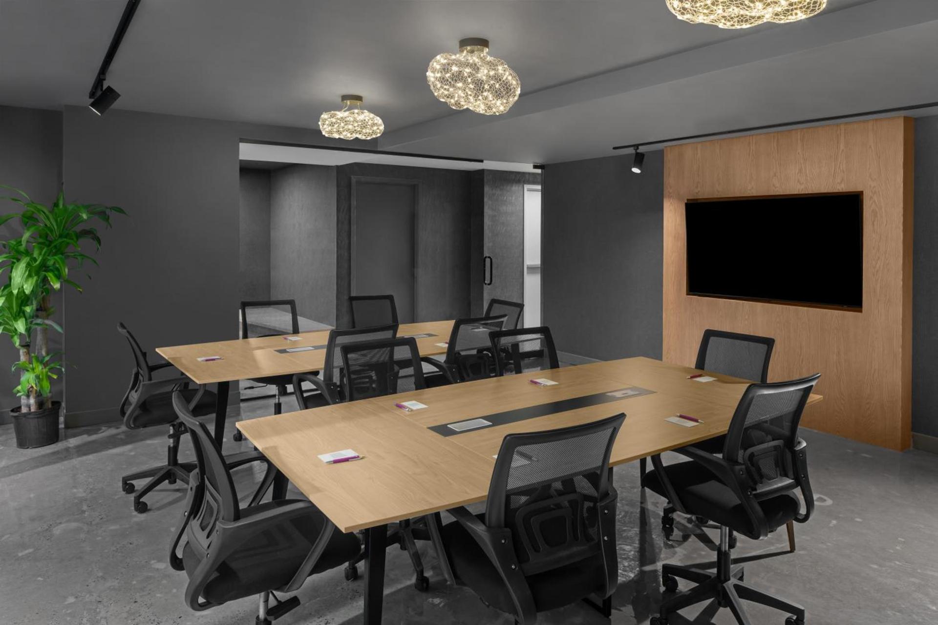 Aloft by Marriott New York Chelsea photo 16
