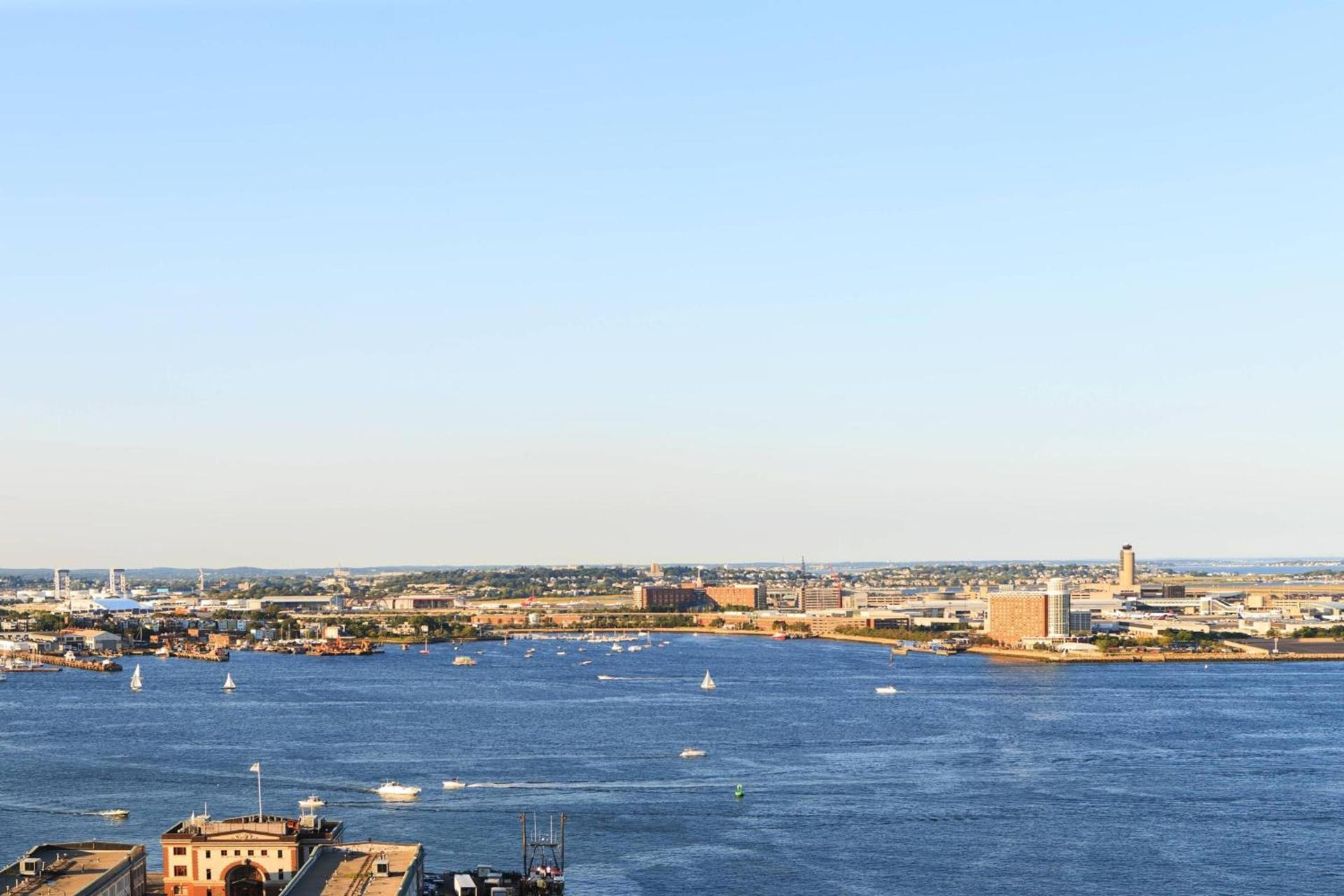 Renaissance Boston Seaport District photo 6