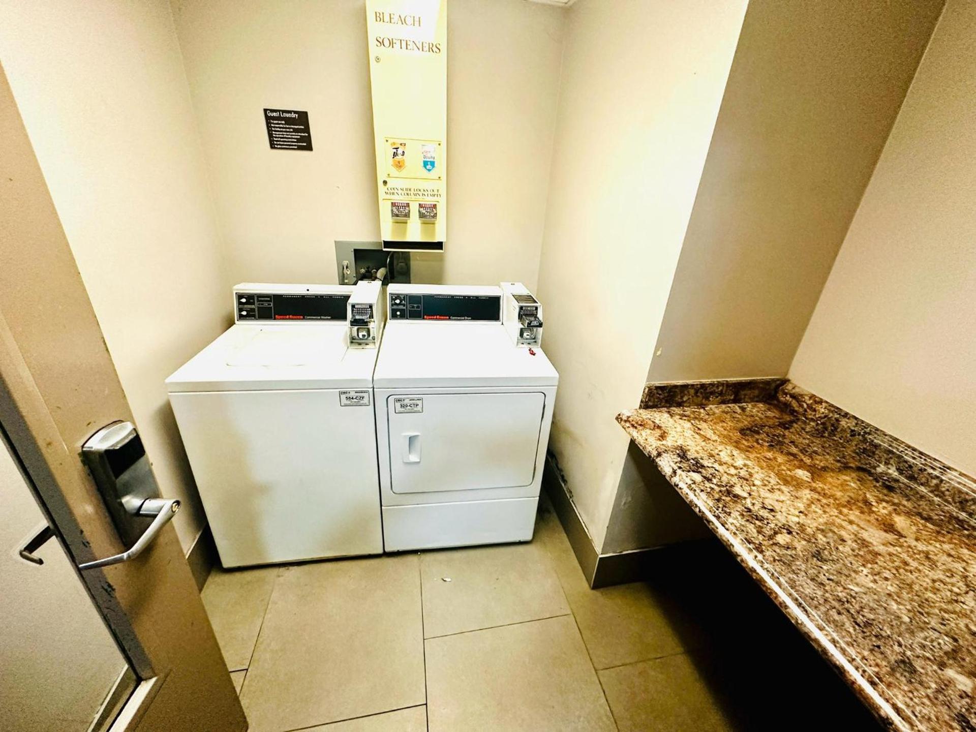 Radiant Inn and Suites photo 5