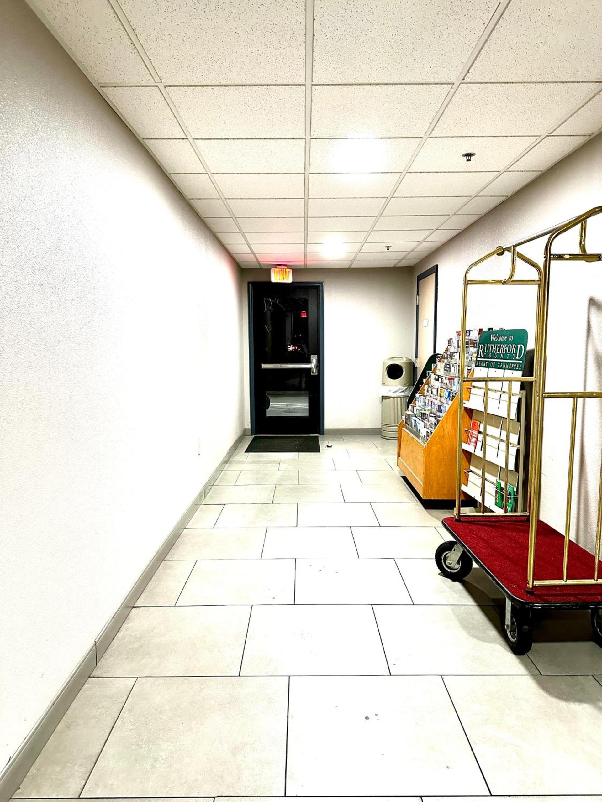 Radiant Inn and Suites photo 20