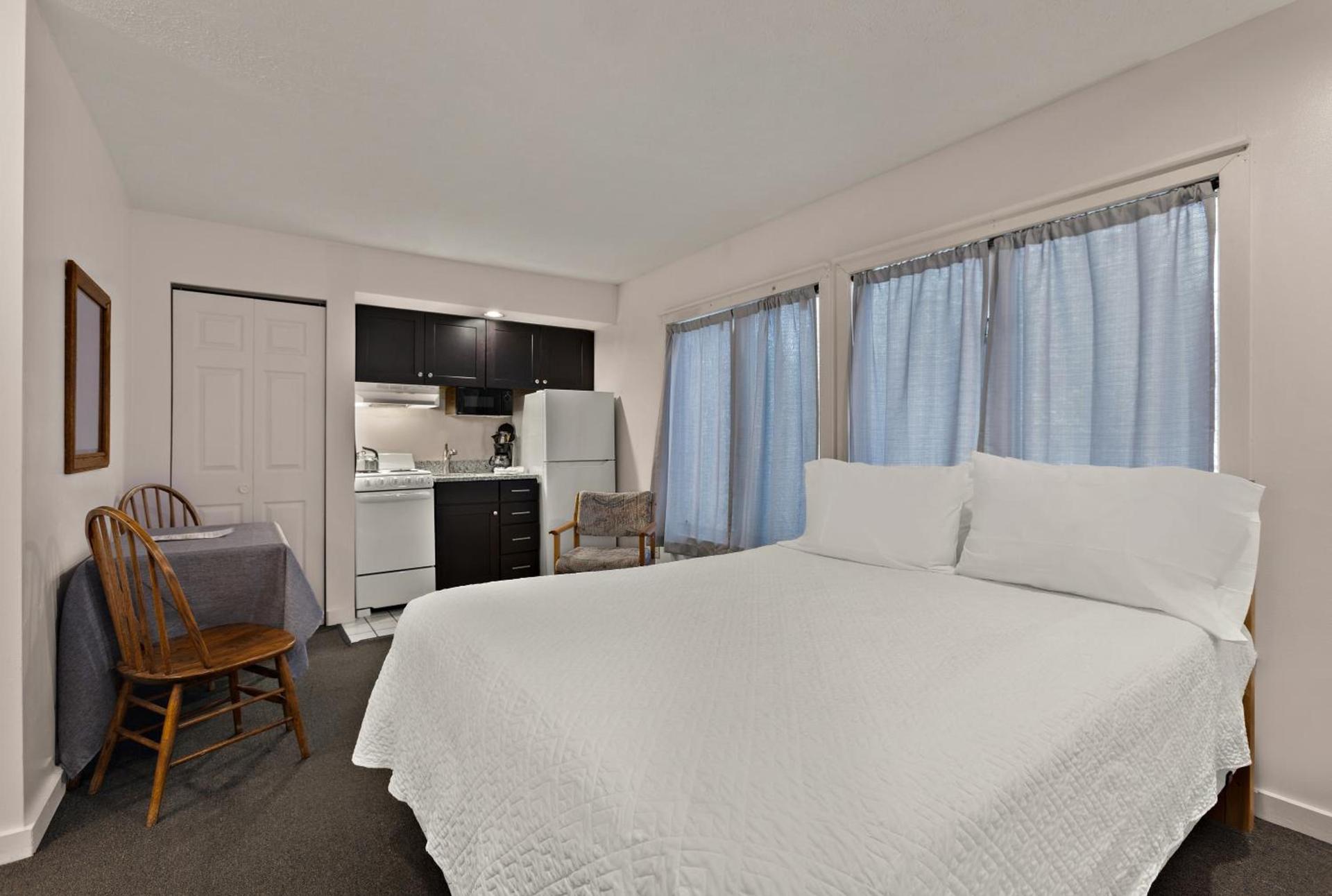 Traverse Bay Inn photo 4