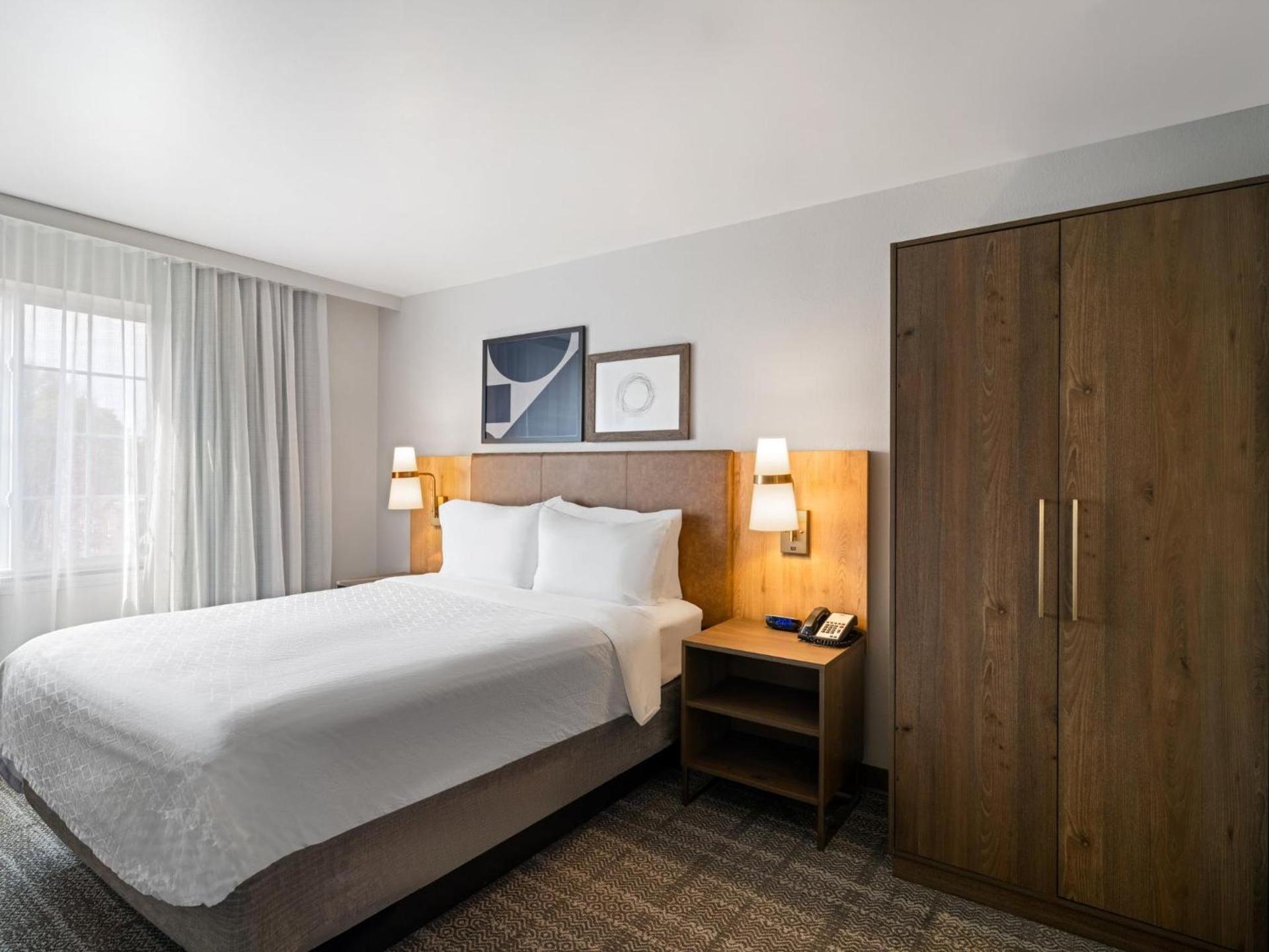 Staybridge Suites Rochester University by IHG photo 66