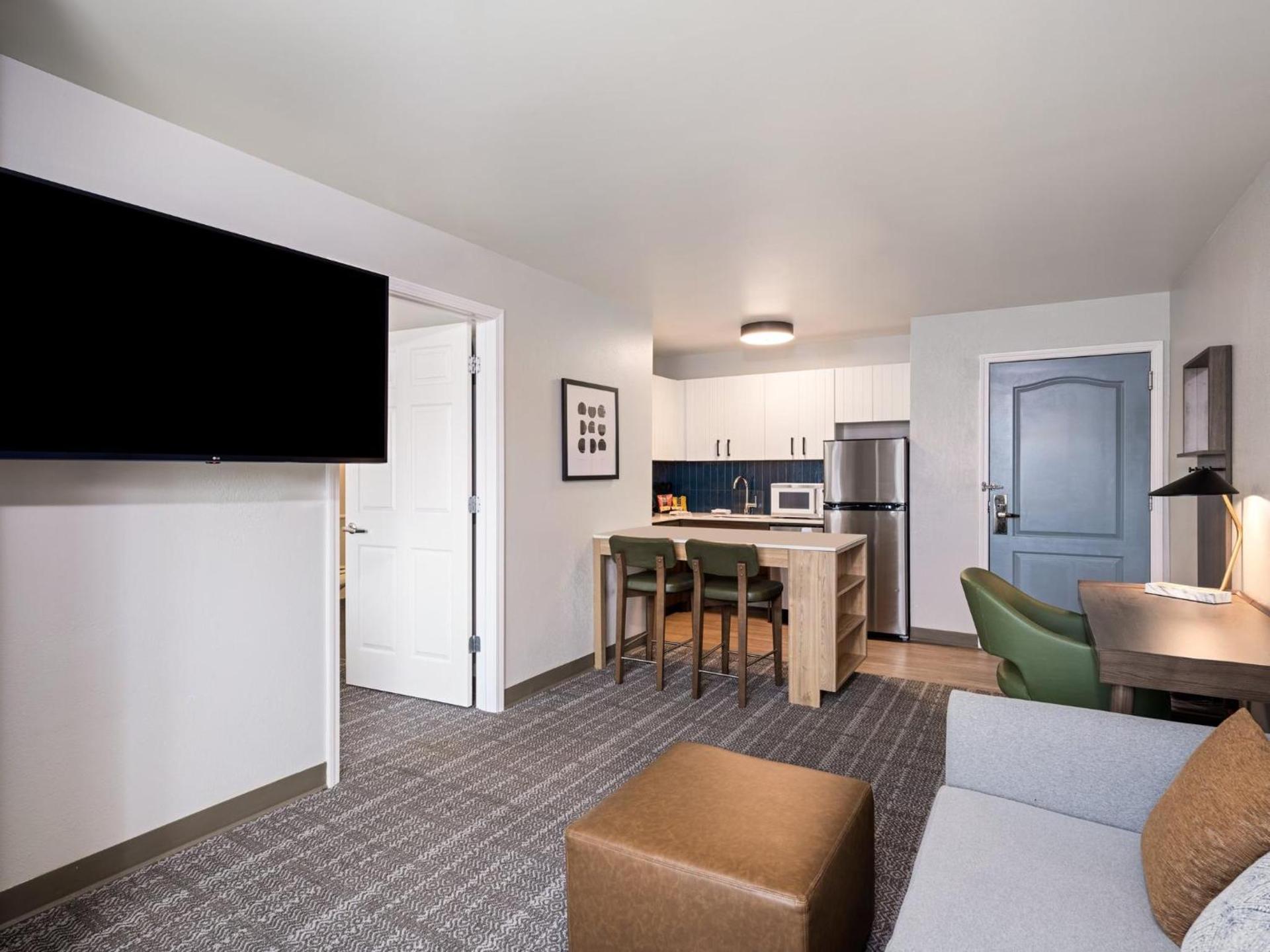 Staybridge Suites Rochester University by IHG photo 75
