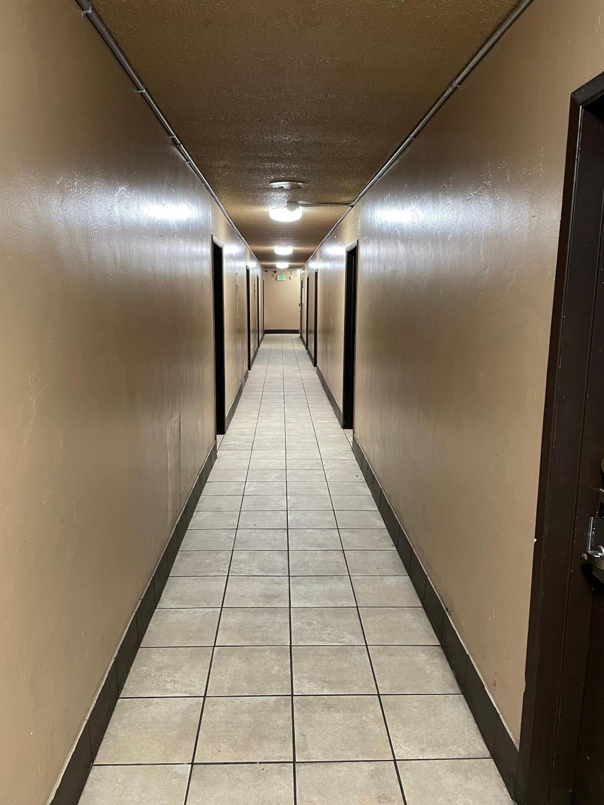 Valley Motel El Cajon San Diego photo 9