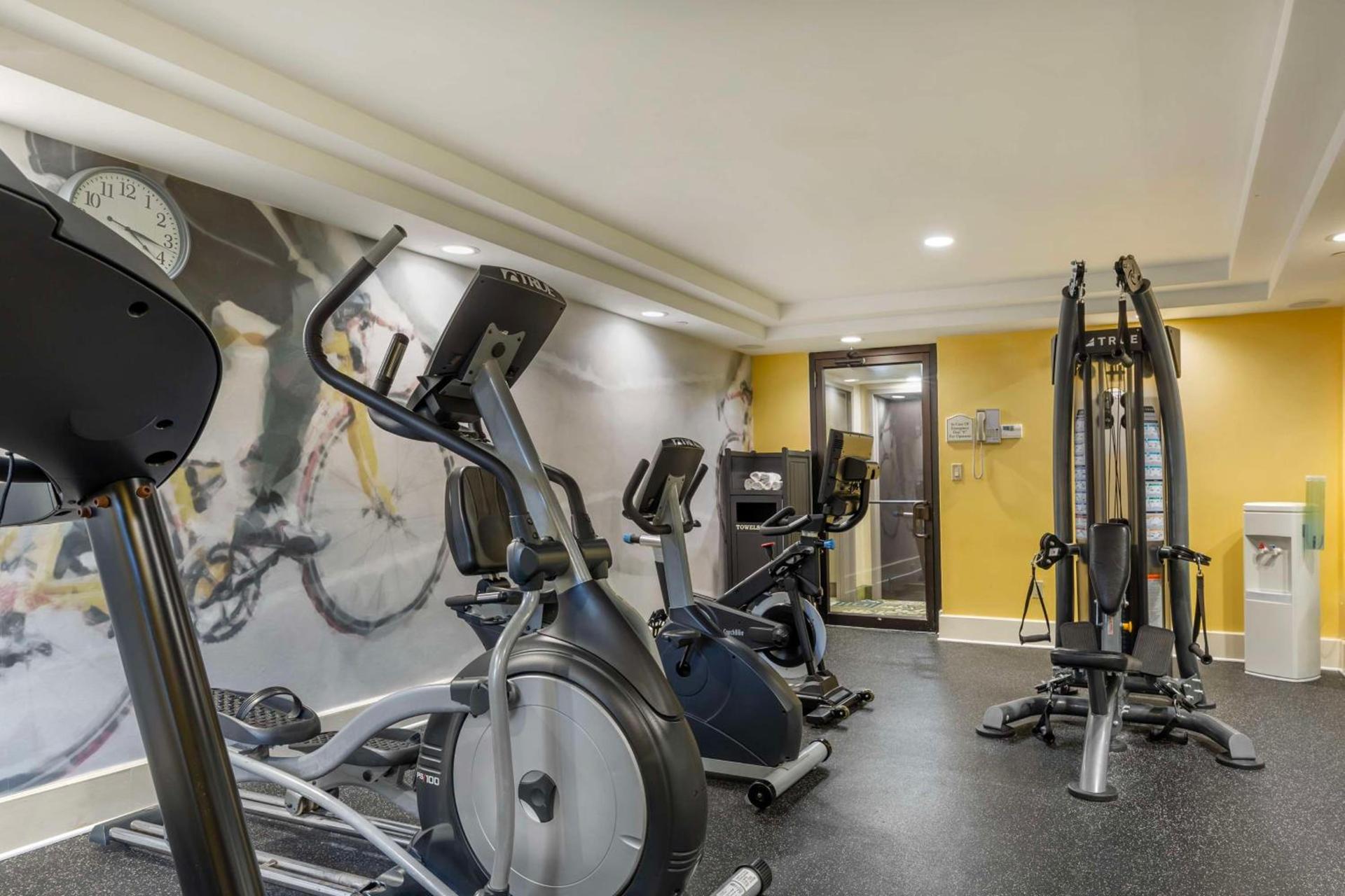 Best Western Plus New Englander photo 39