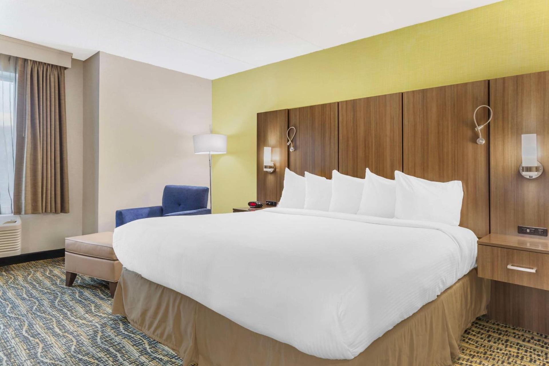 Best Western Plus New Englander photo 20