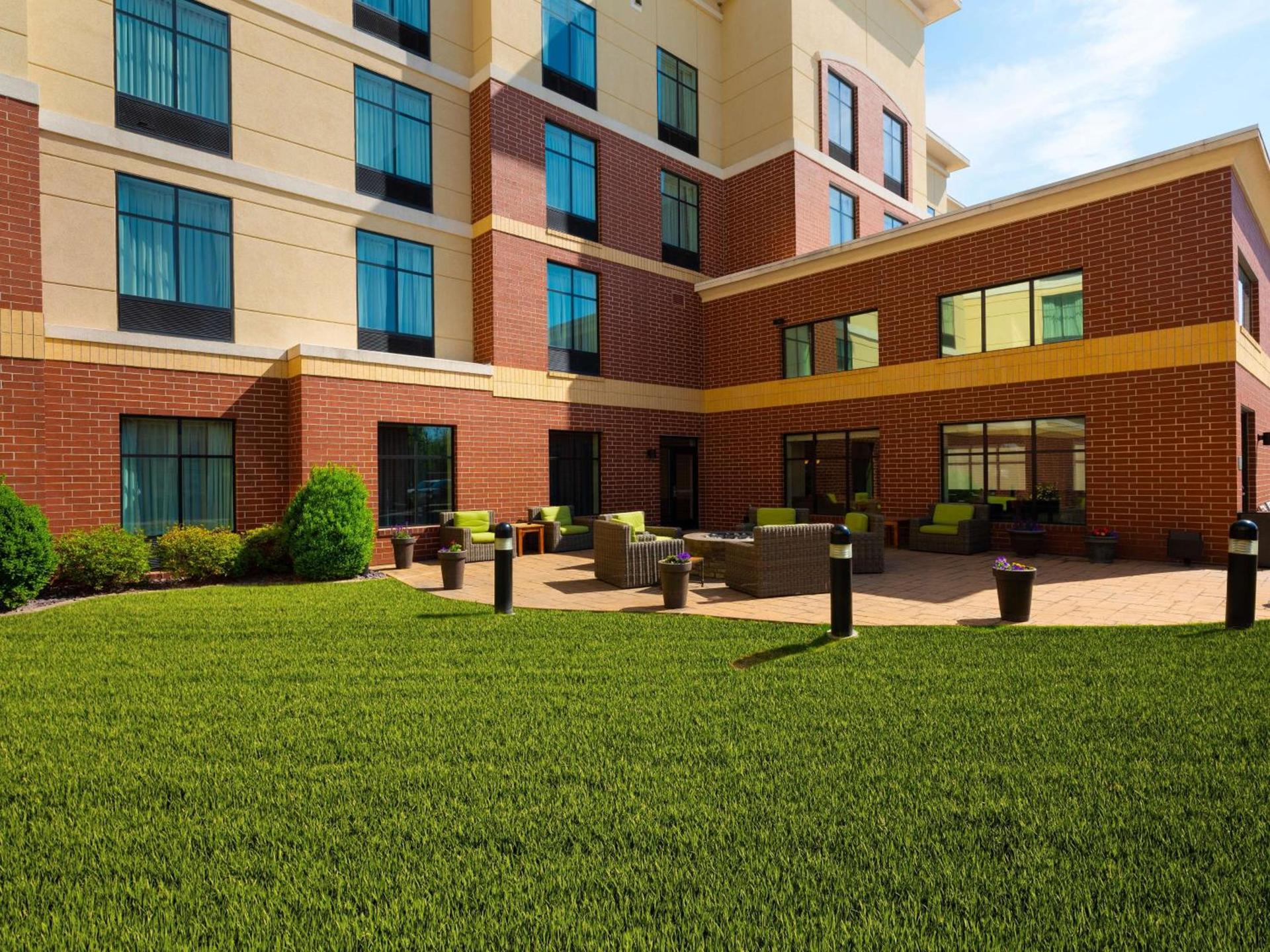 Homewood Suites by Hilton Joplin photo 6
