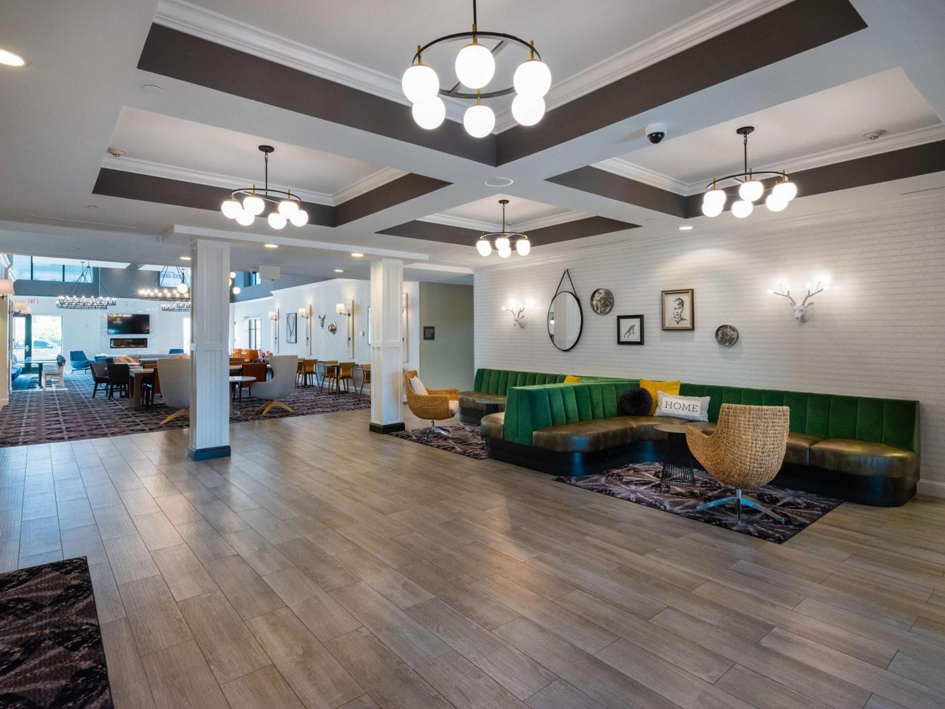 Homewood Suites by Hilton Joplin photo 11