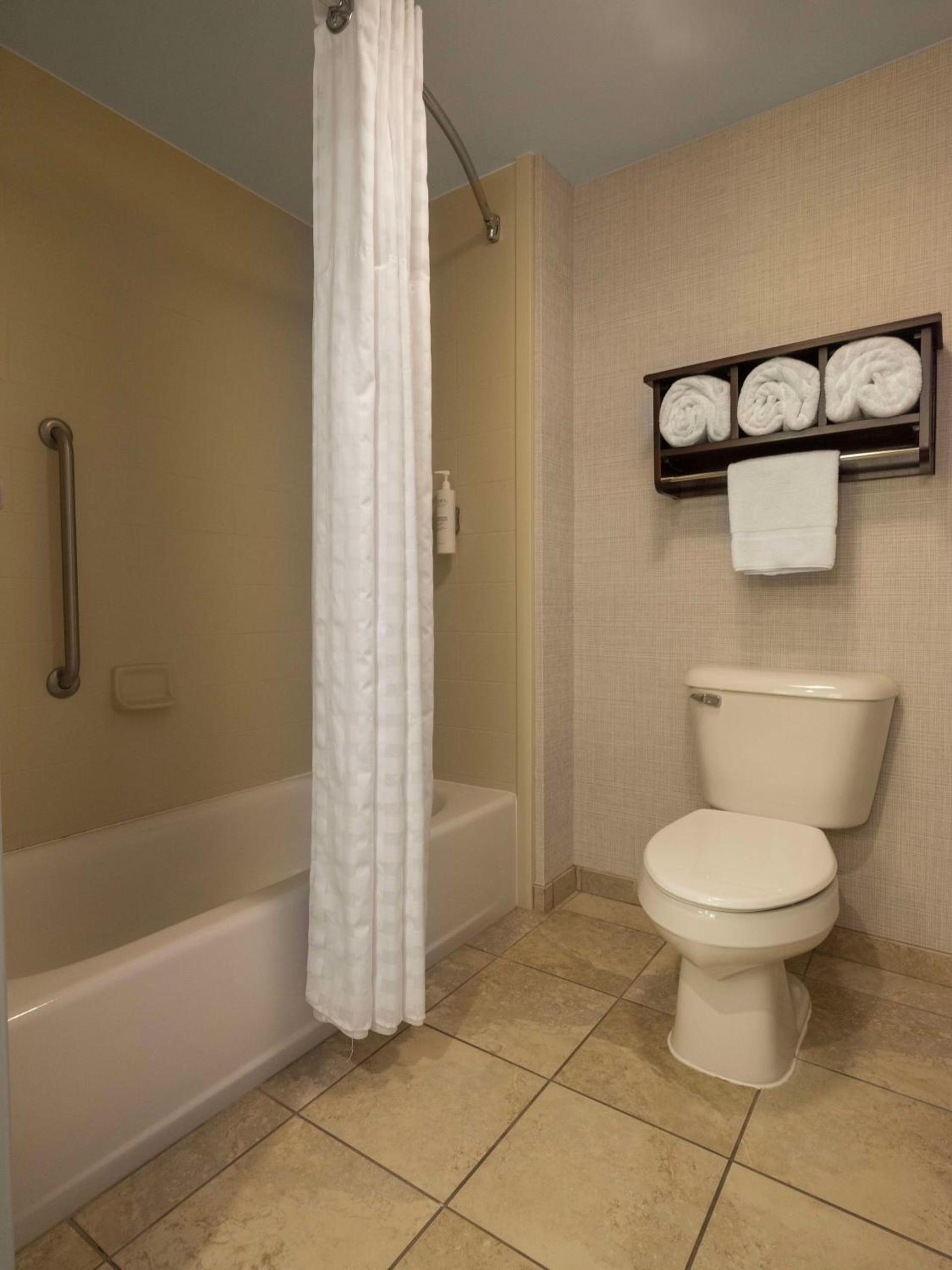 Homewood Suites by Hilton Joplin photo 42