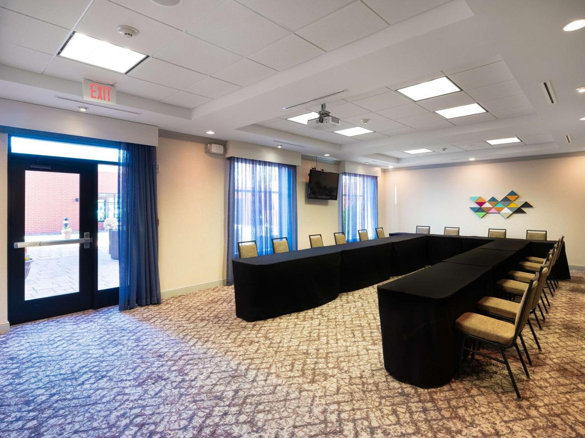 Homewood Suites by Hilton Joplin photo 48