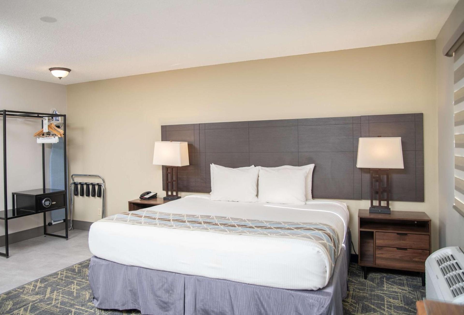 SureStay Plus by Best Western Montrose photo 16