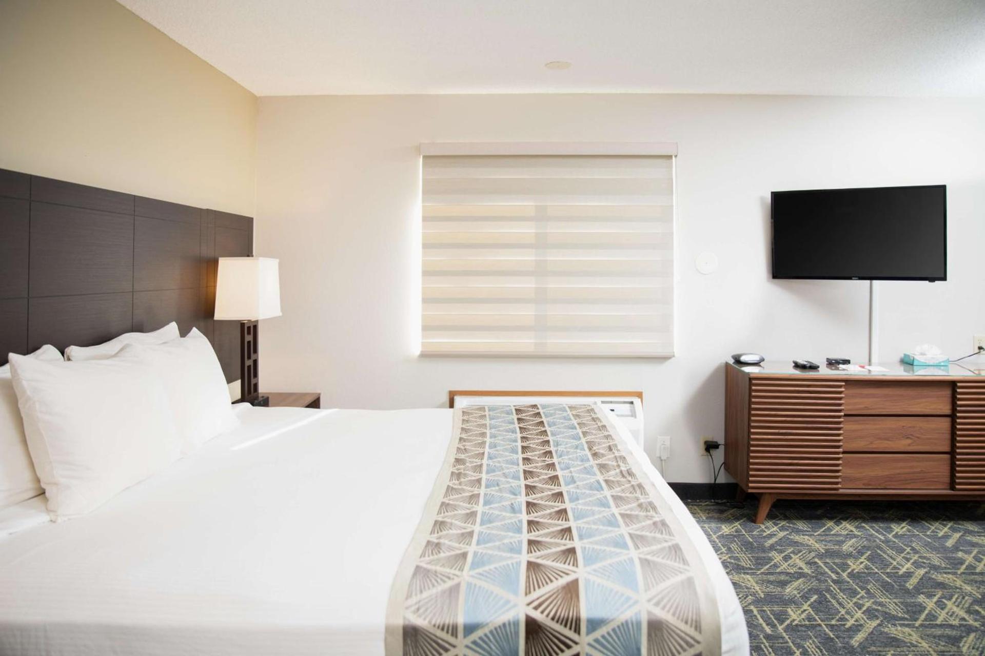 SureStay Plus by Best Western Montrose photo 17