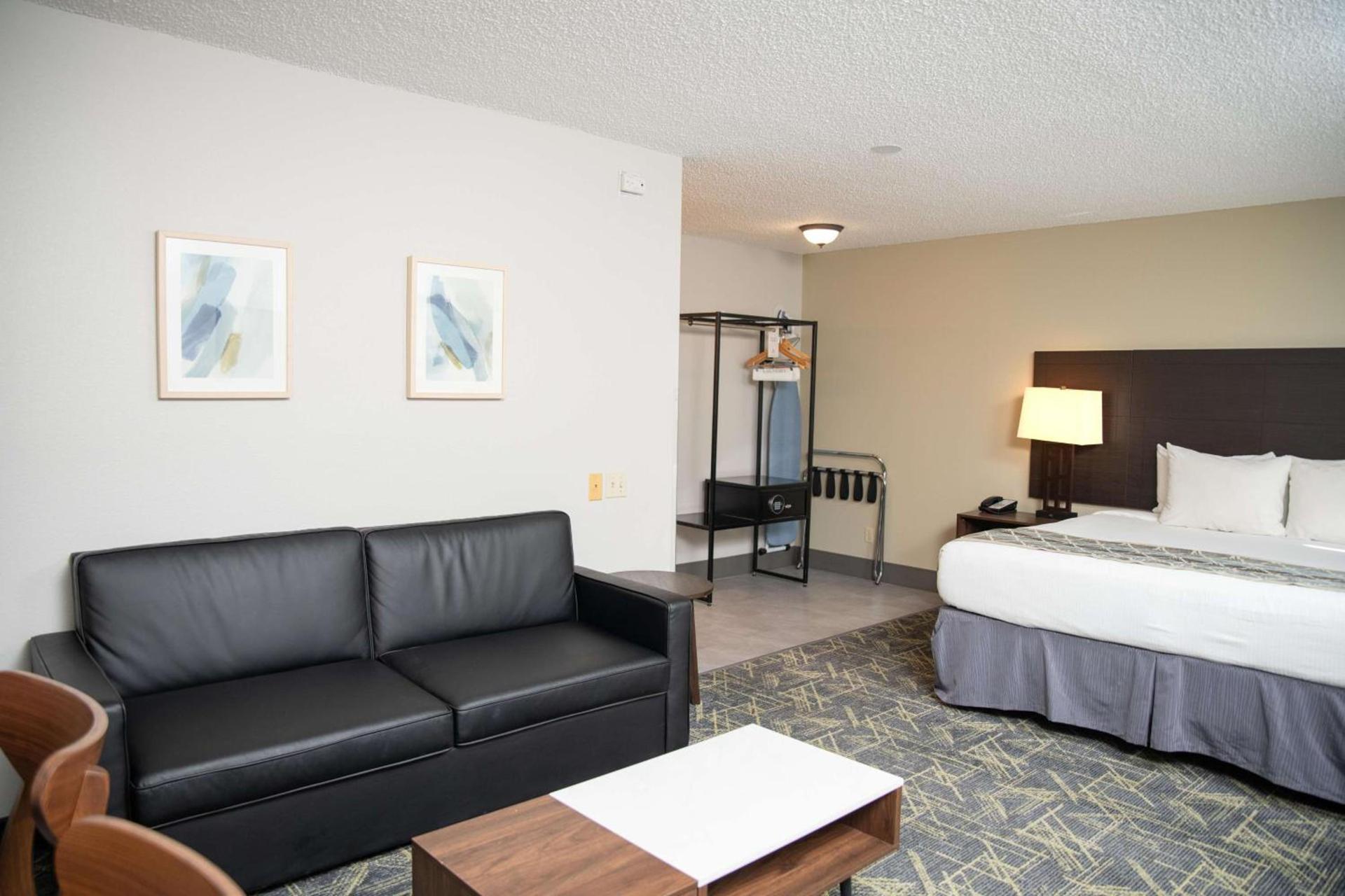SureStay Plus by Best Western Montrose photo 18