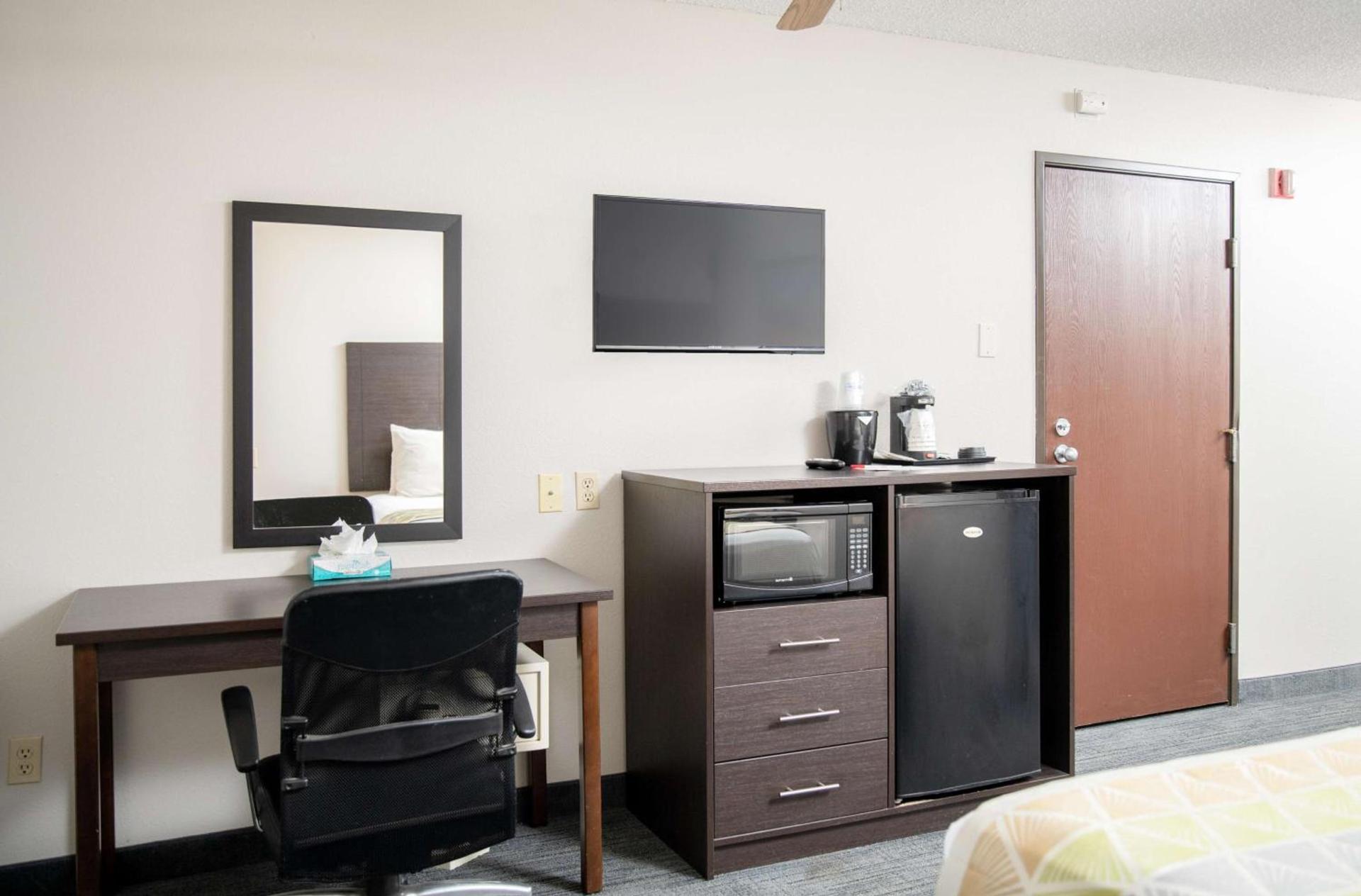 SureStay Plus by Best Western Montrose photo 22