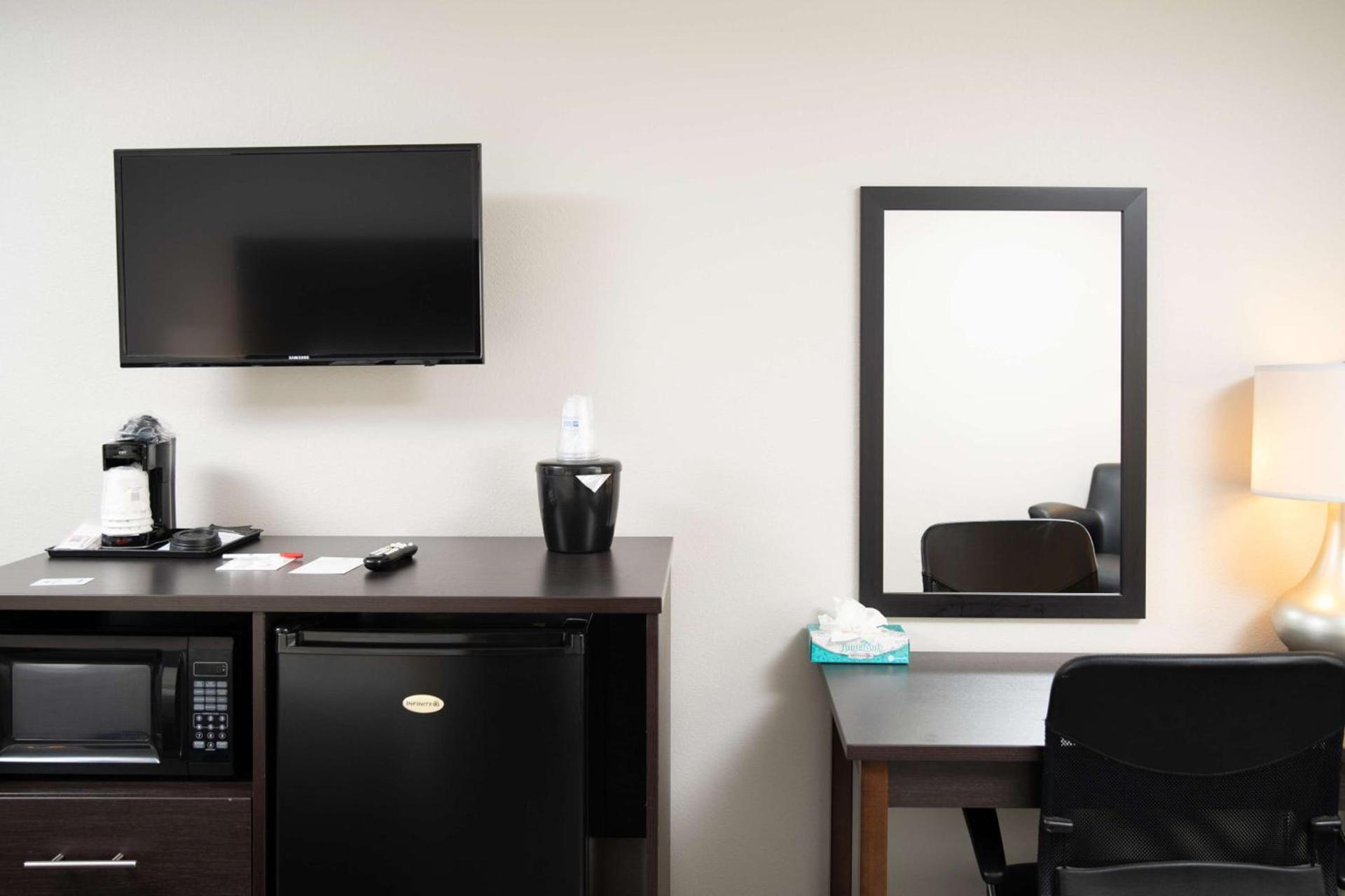 SureStay Plus by Best Western Montrose photo 23